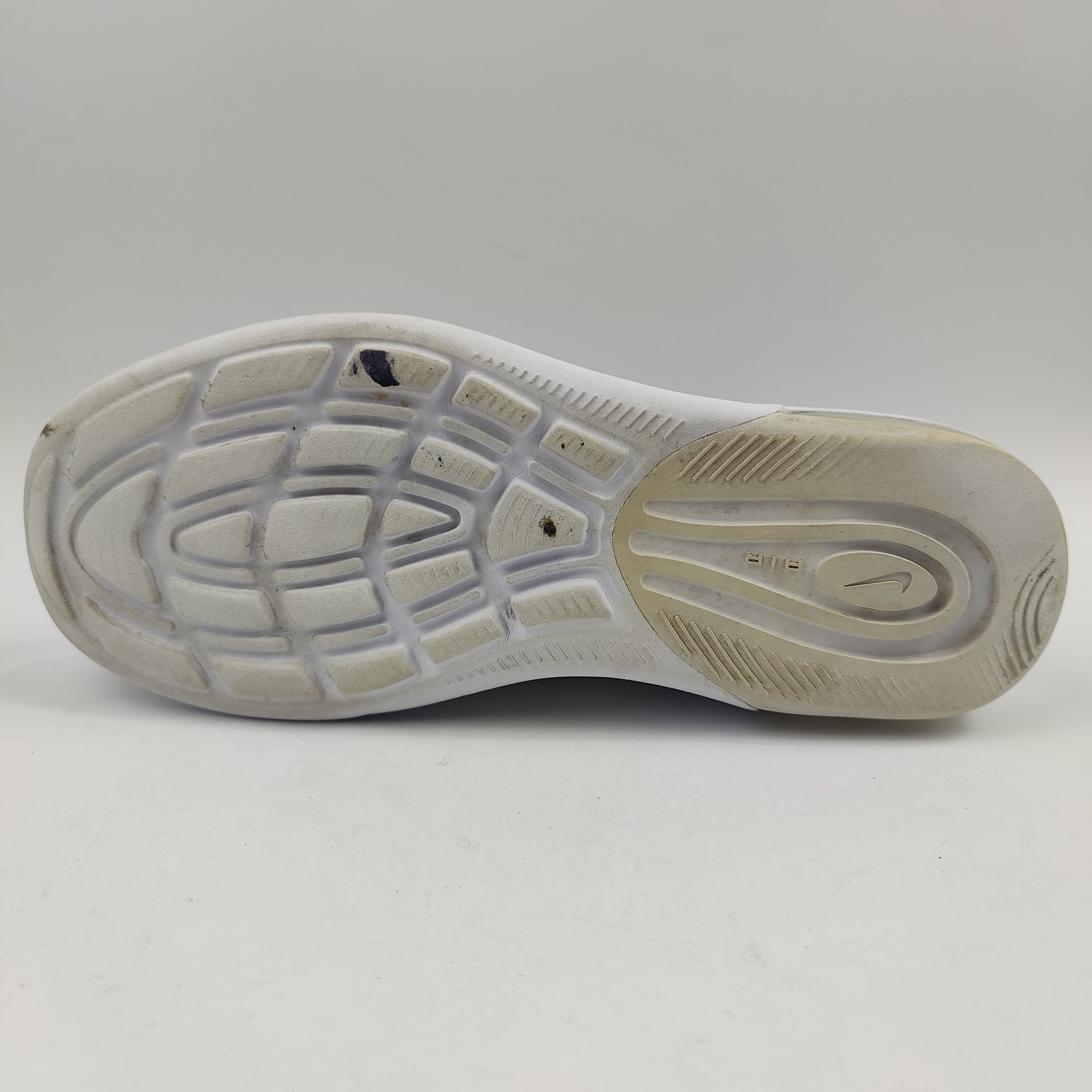 Nike Air Max Axis (UK/PK 5.5) - White - 3907319