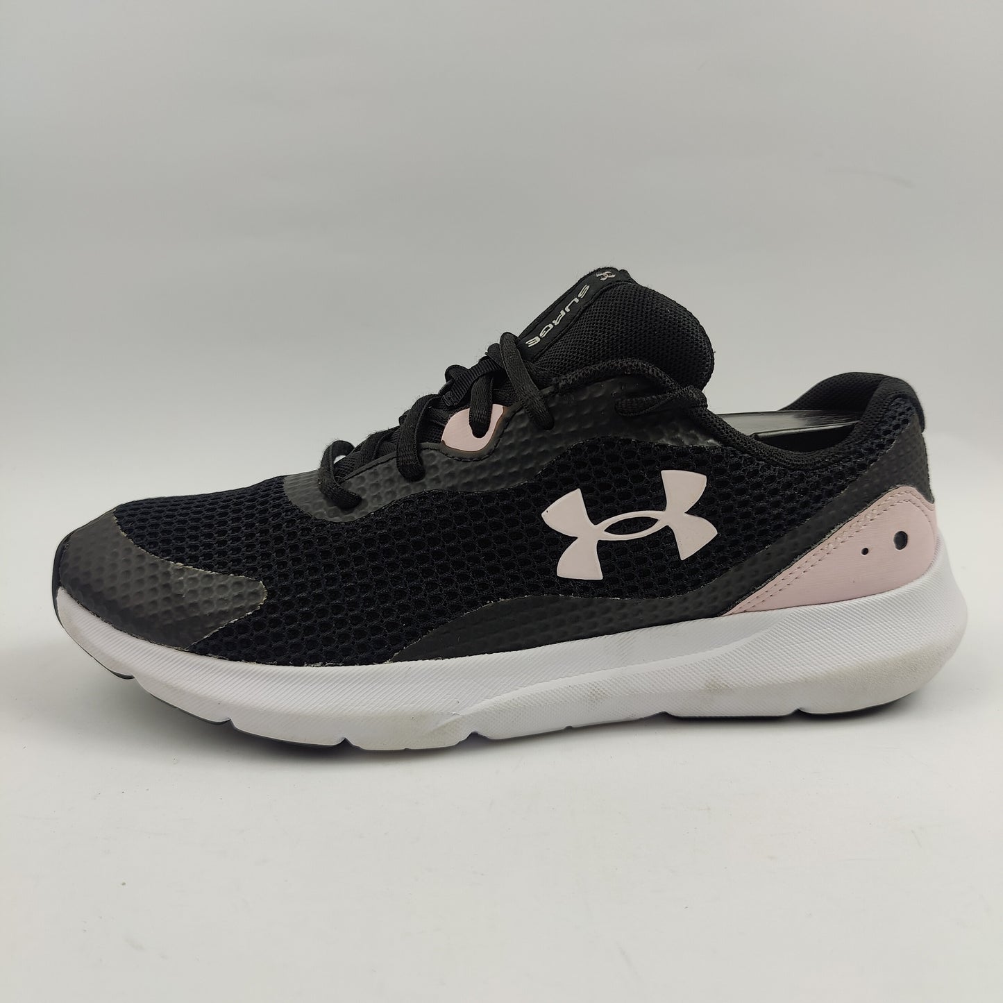 Under Armour Surge 3 (UK/PK 7) - Black - 4107424