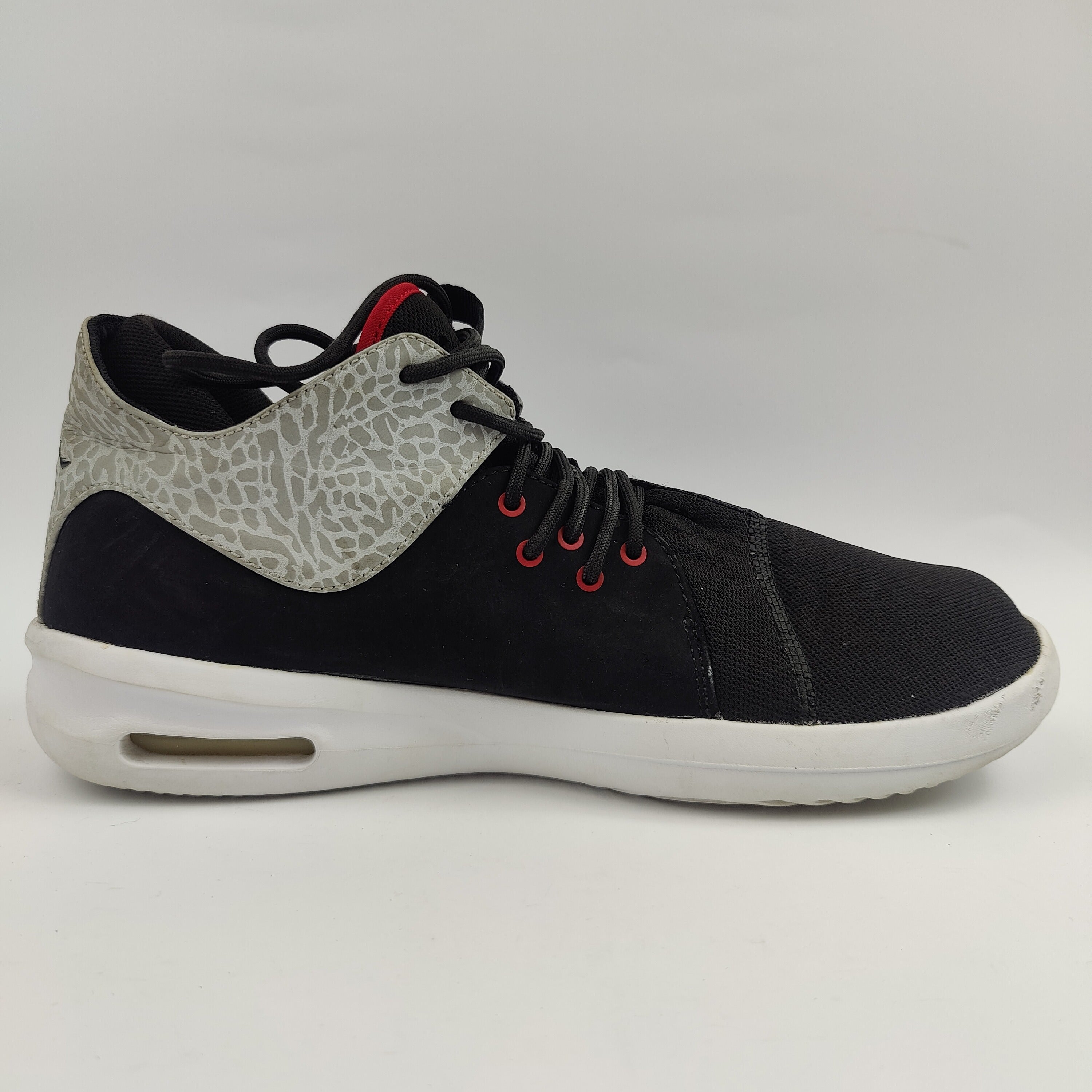 Jordan First Class (UK/PK 10.5) - Black - 4557477