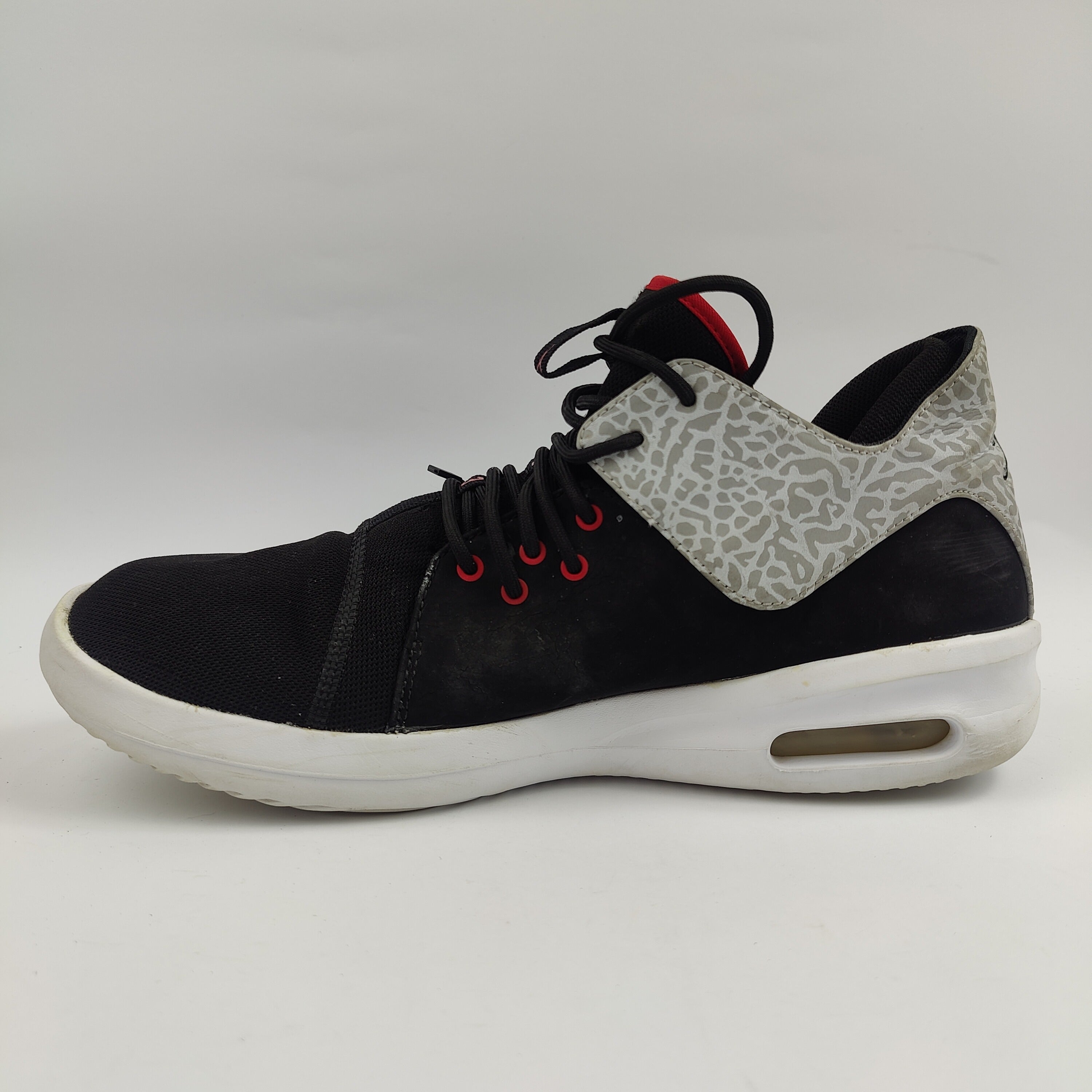 Jordan First Class (UK/PK 10.5) - Black - 4557477