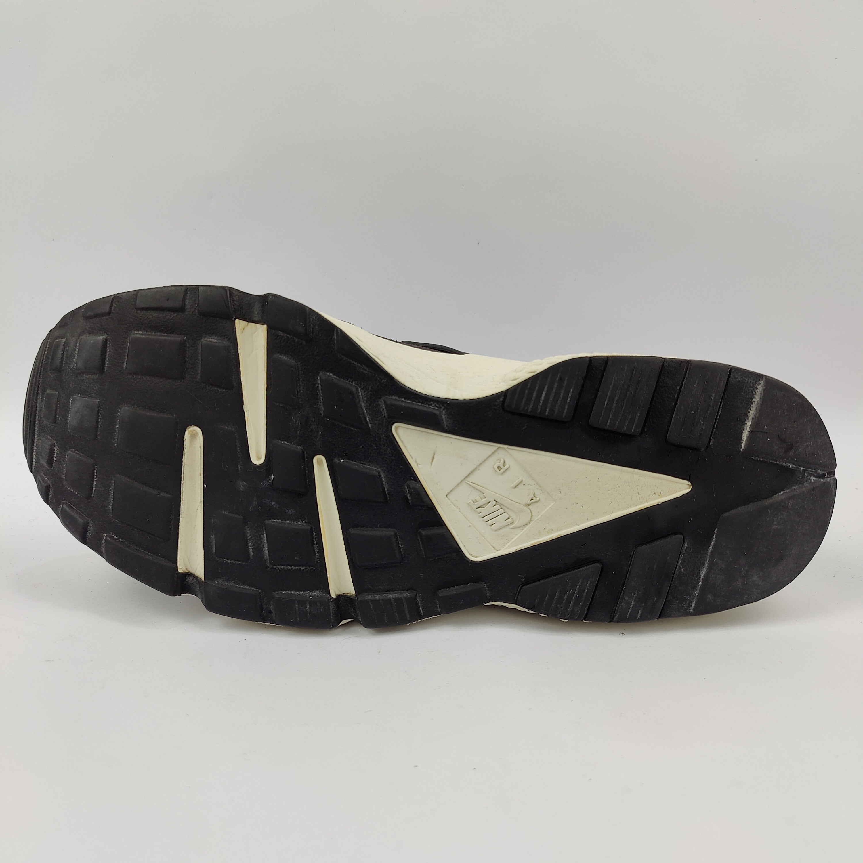 Nike Air Huarache Run (UK/PK 9) - Black - 4407569