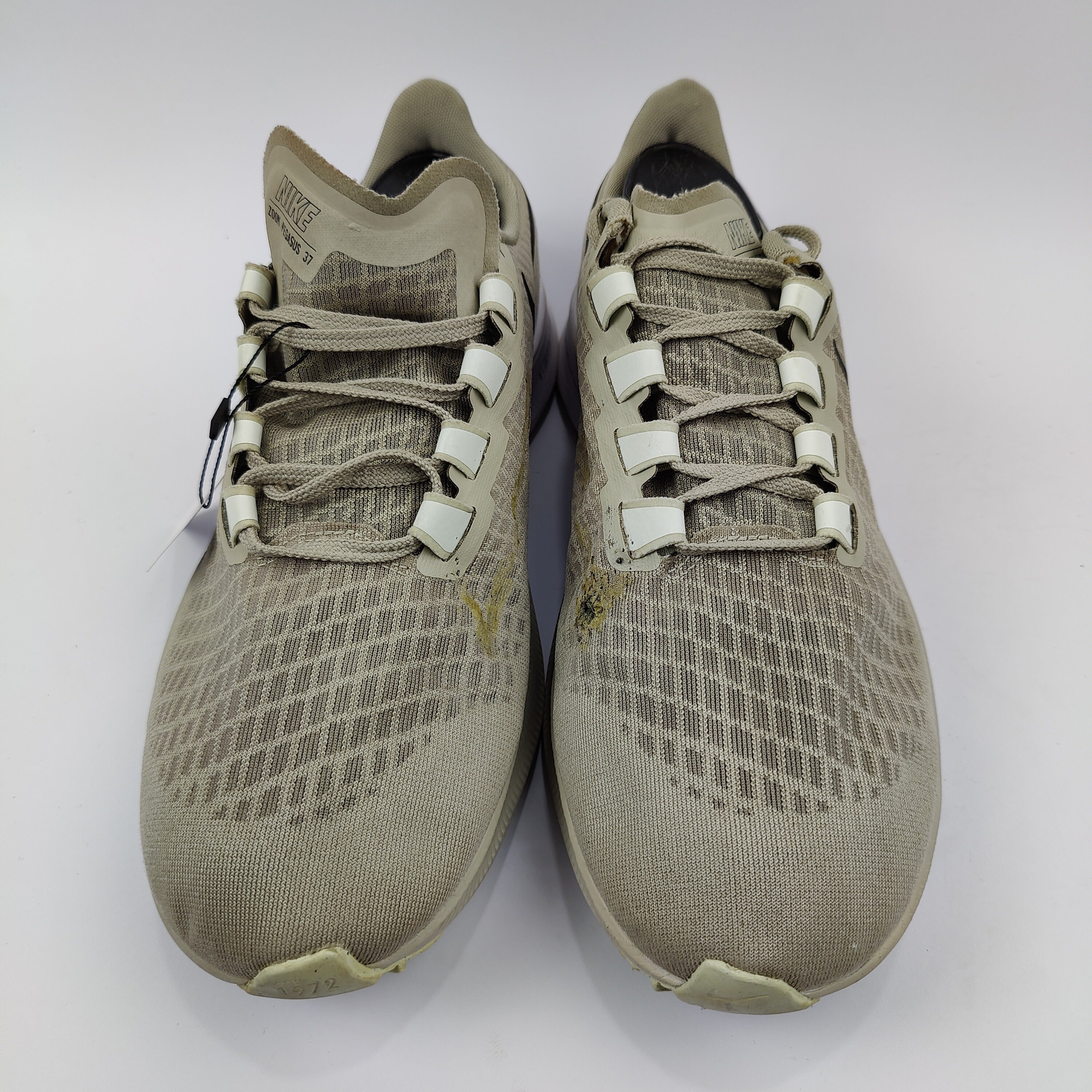 Nike Air Zoom Pegasus 37 (UK/PK 9.5) - Grey - 4457637