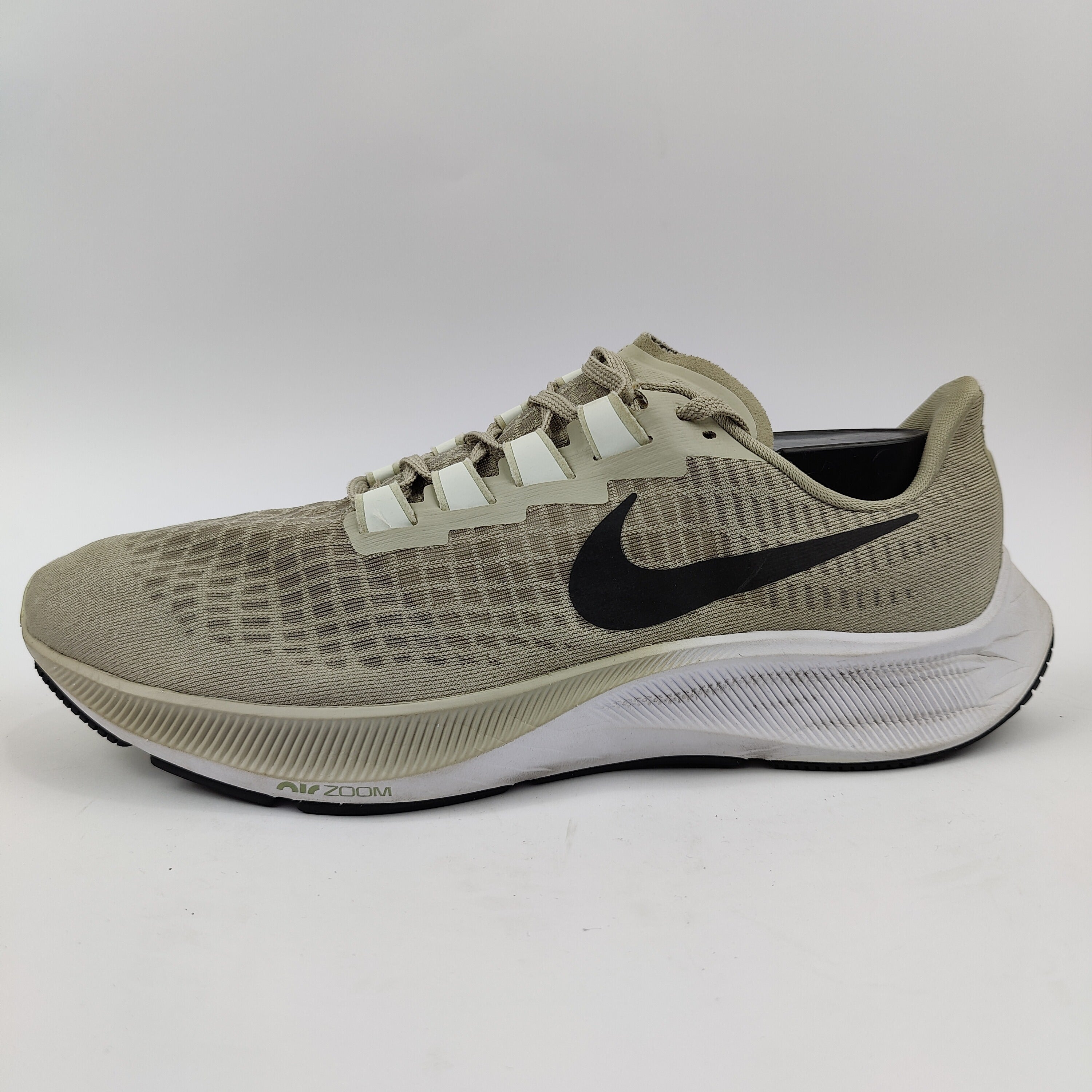 Nike Air Zoom Pegasus 37 (UK/PK 9.5) - Grey - 4457637