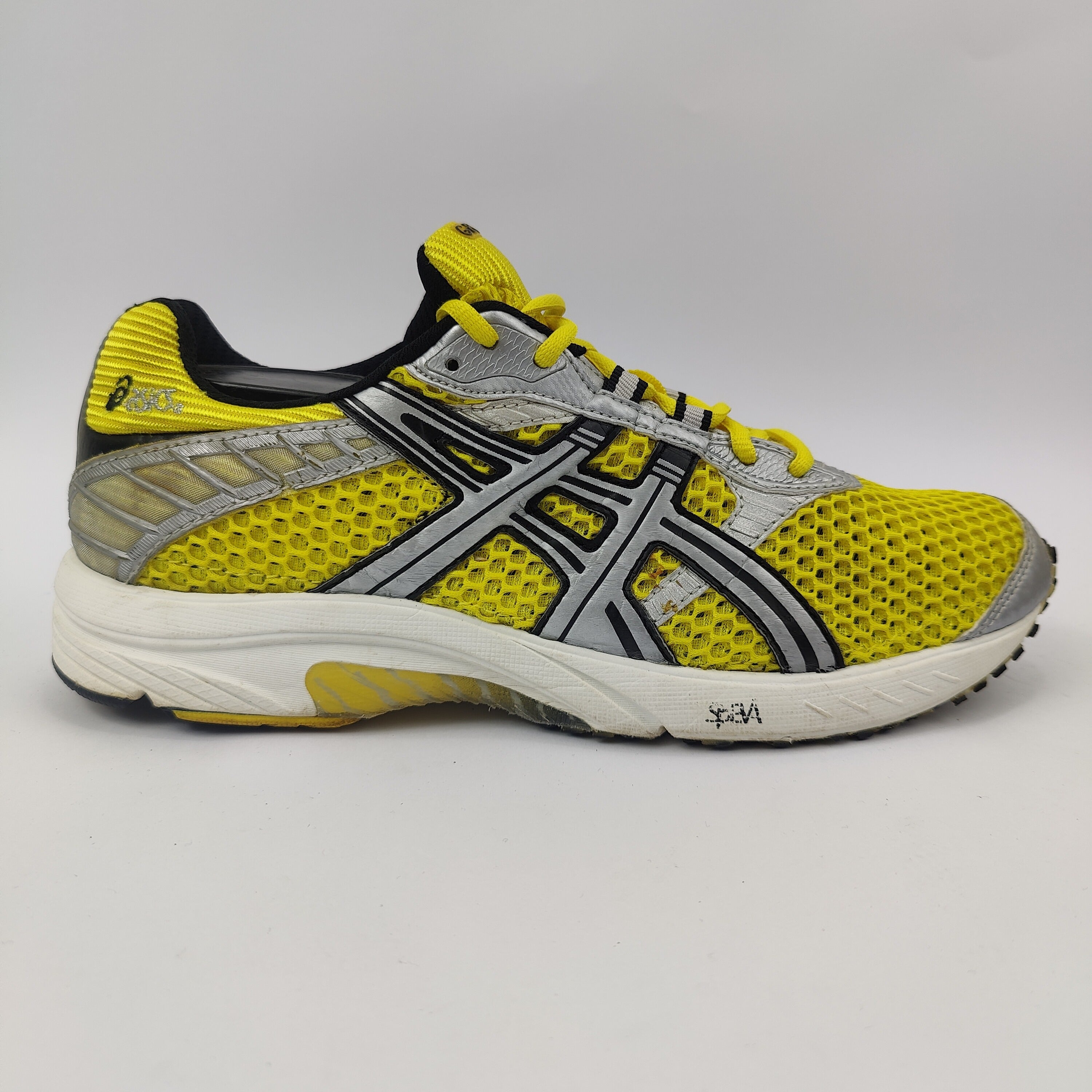 ASICS DS Trainer Cricket (UK/PK 9) - Yellow - 4407685