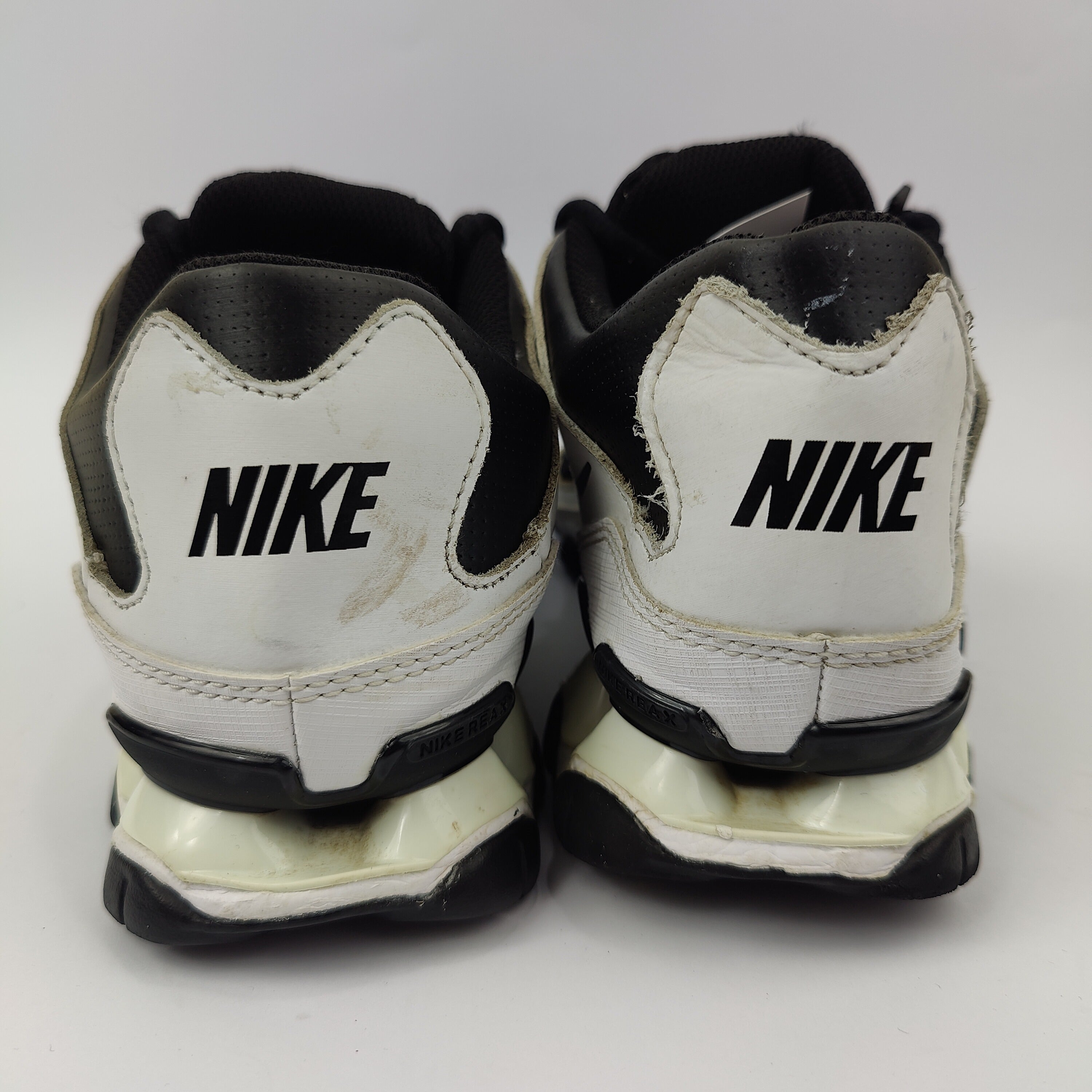 Nike Reax 8 (UK/PK 8.5) - Black - 4307782