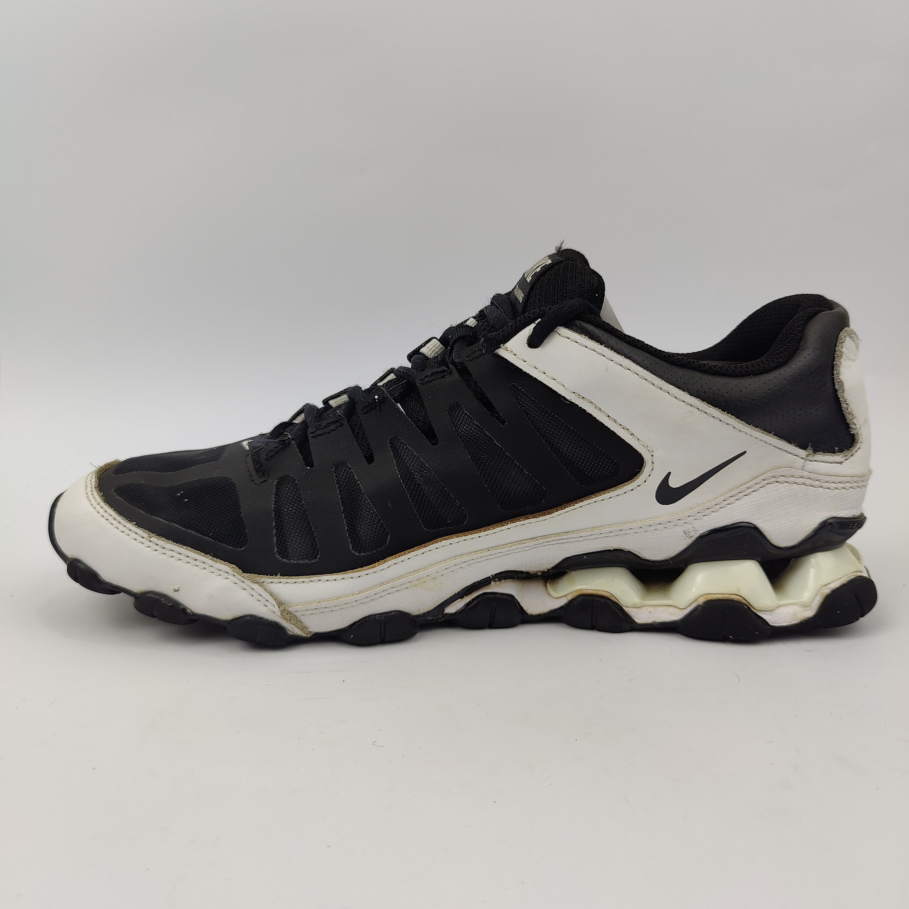 Nike Reax 8 (UK/PK 8.5) - Black - 4307782