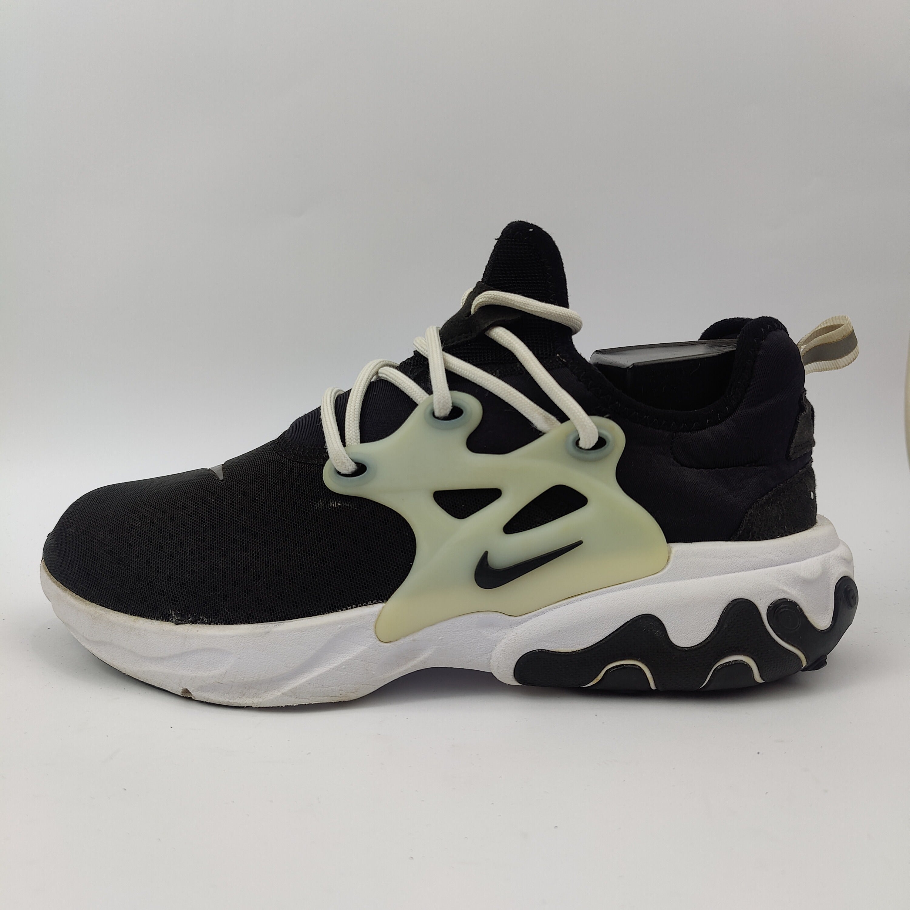 Nike Presto React (UK/PK 7) - Black - 4107931
