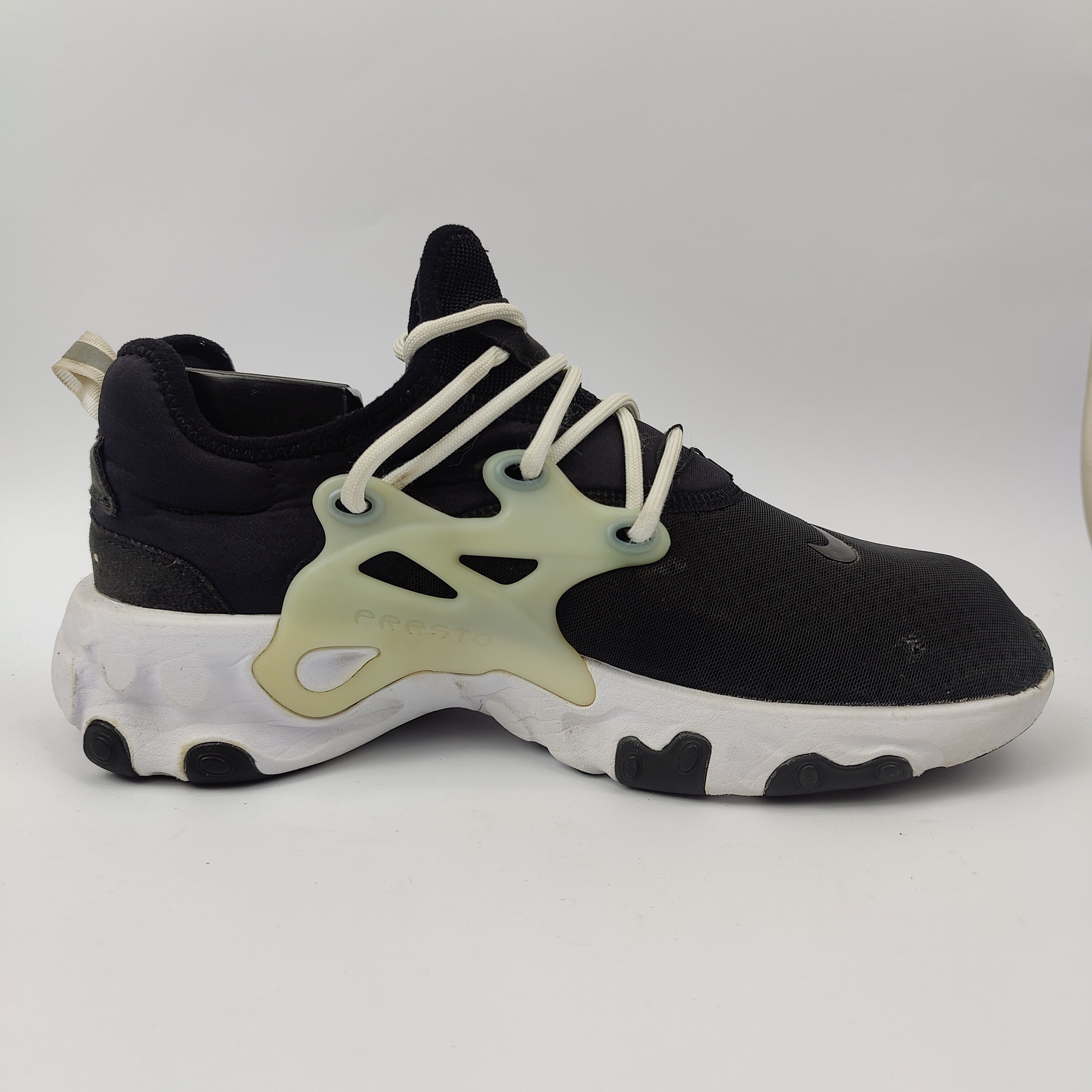Nike Presto React (UK/PK 7) - Black - 4107931