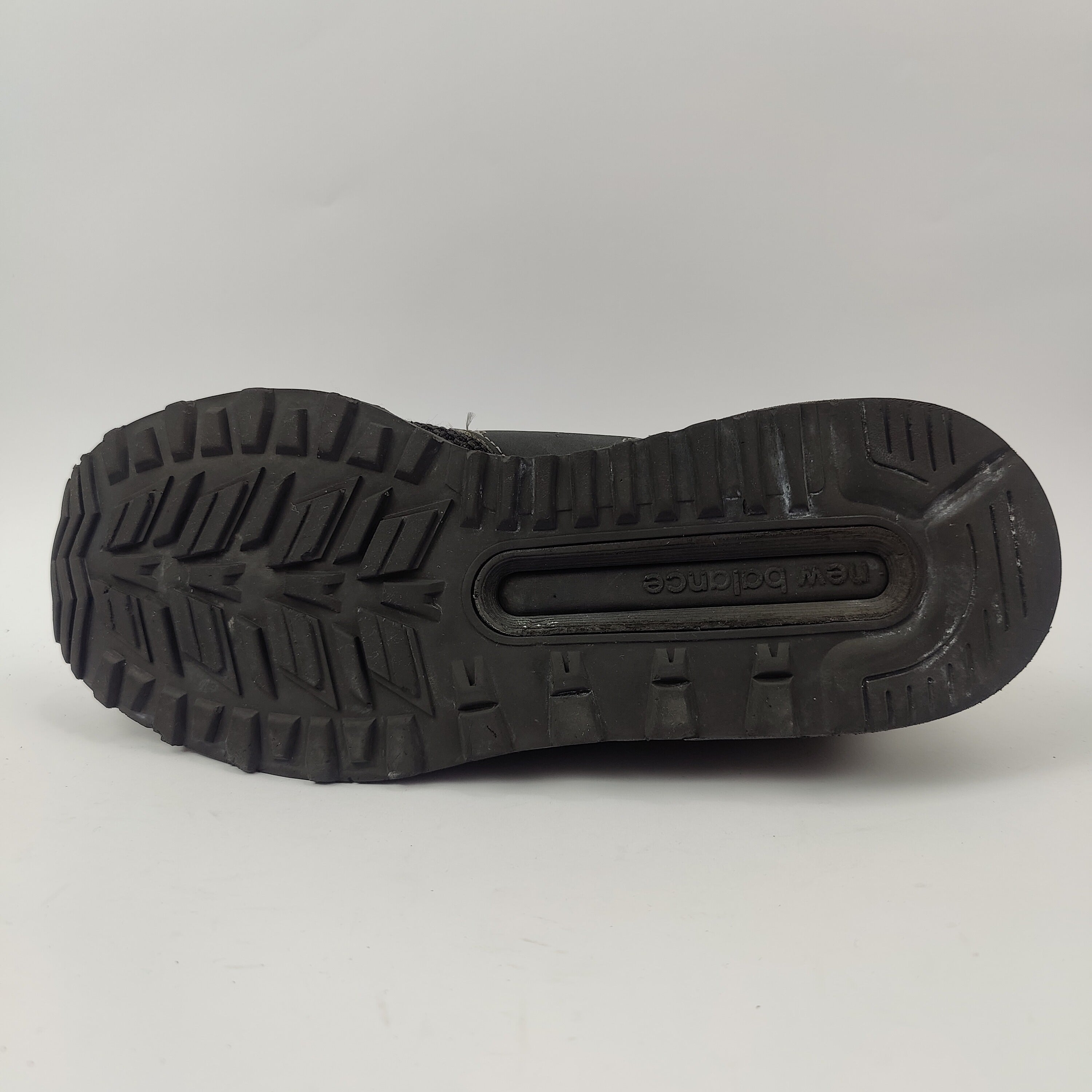 New Balance Sneaker (UK/PK 9.5) - Black - 4407914