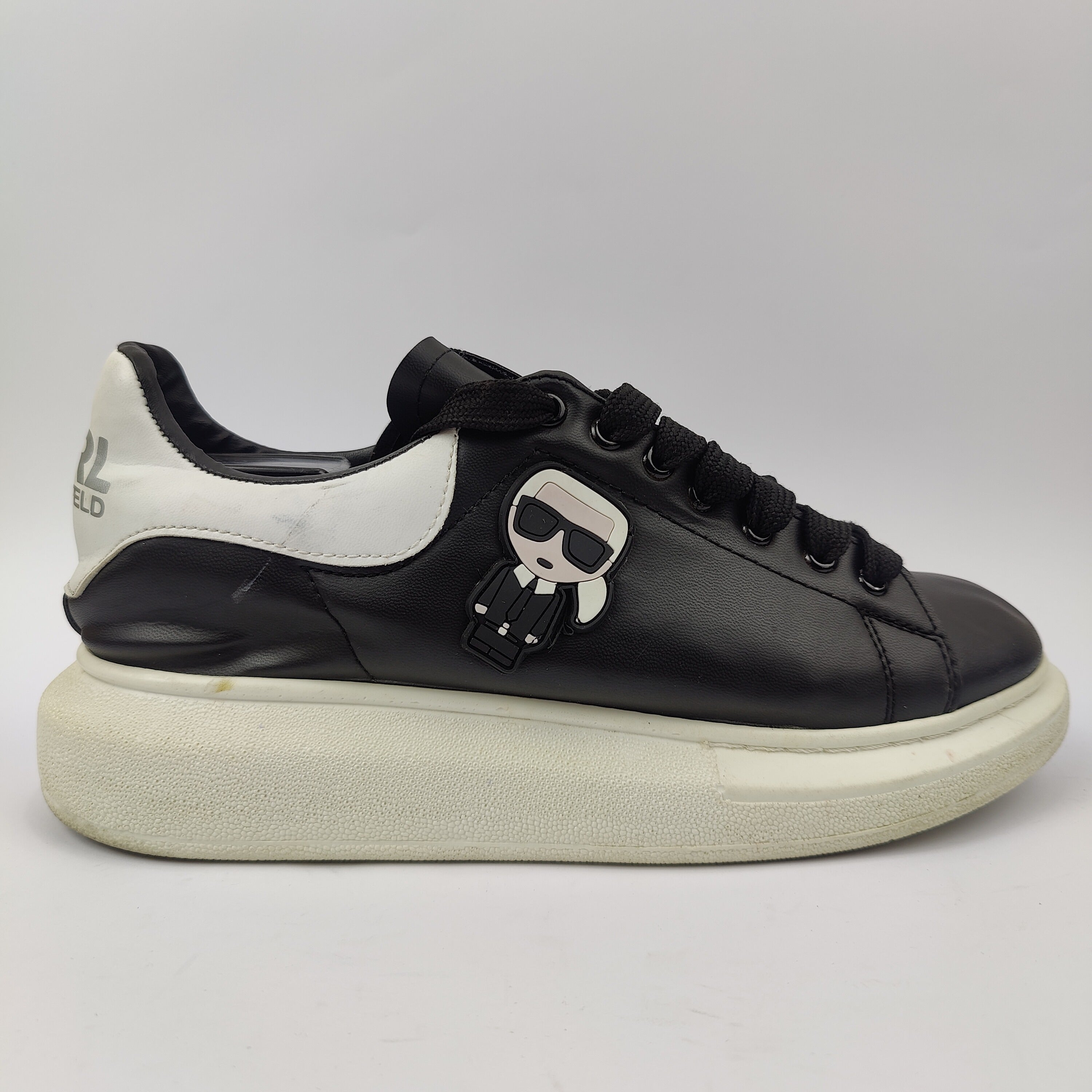 Karl Lagerfeld Sneakers (UK/PK 7) - Black - 4007906