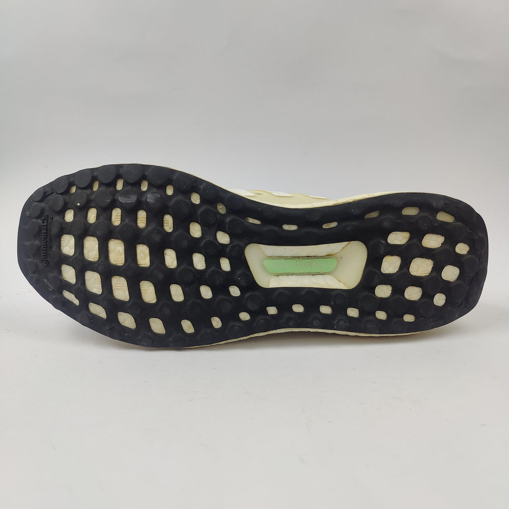 Adidas Ultraboost (UK/PK 9) - White - 4358036