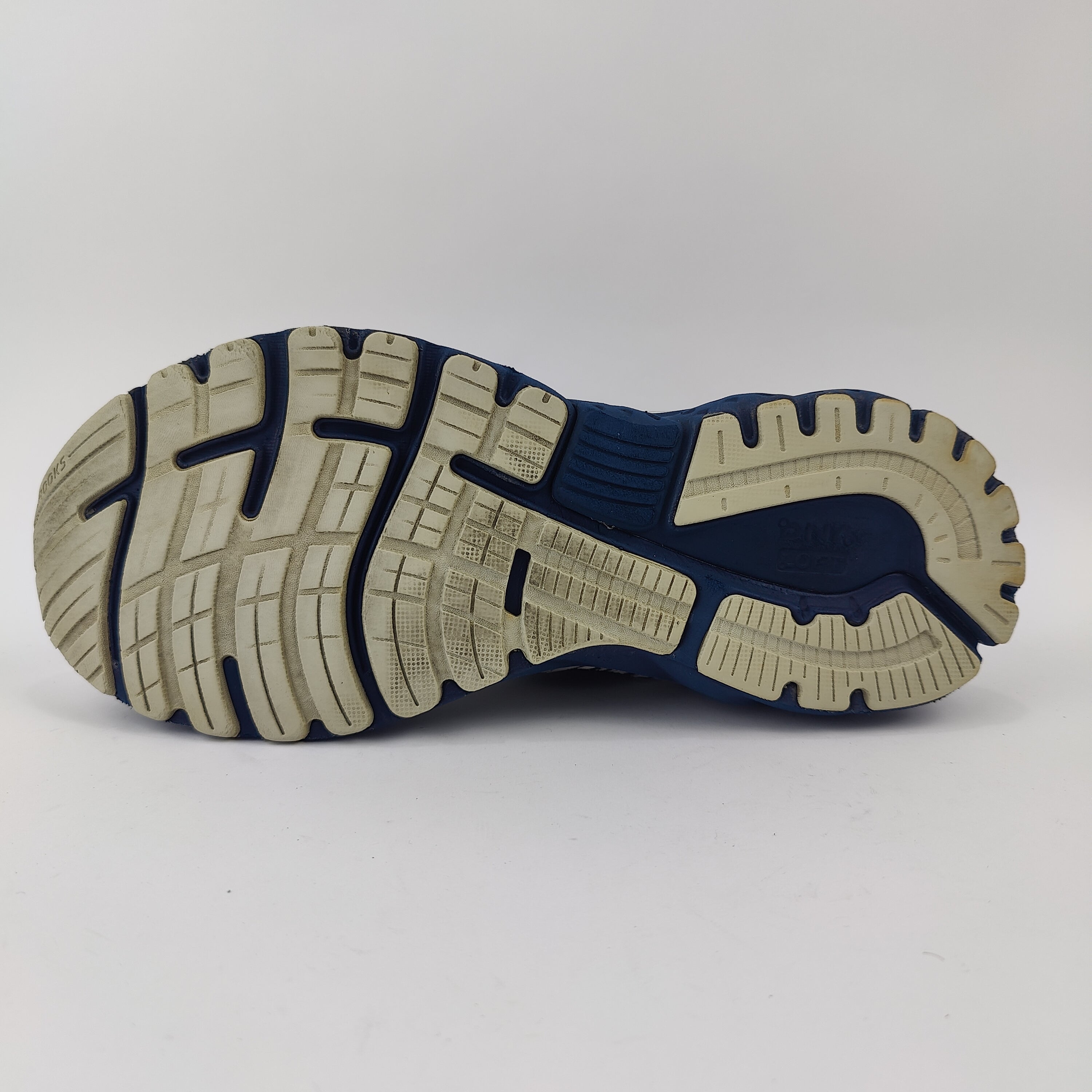 Brooks Adrenalin GTS 19 (UK/PK 10) - Grey - 4508171