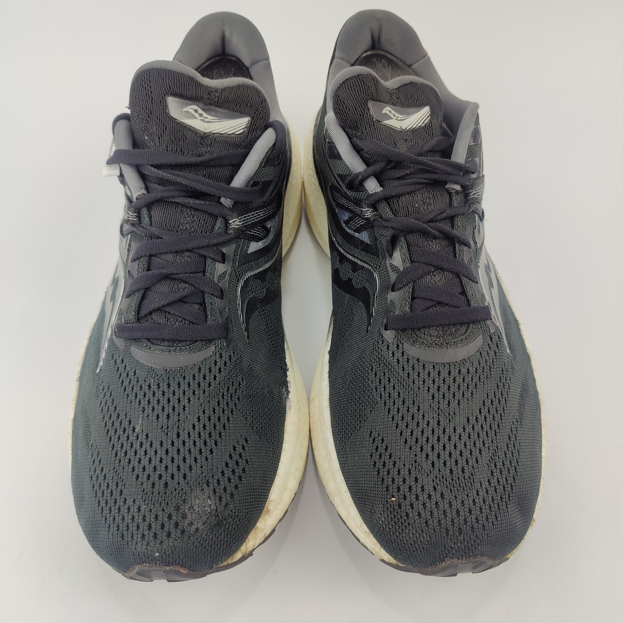 Saucony Triumph 20 (UK/PK 9) - Black - 4408267