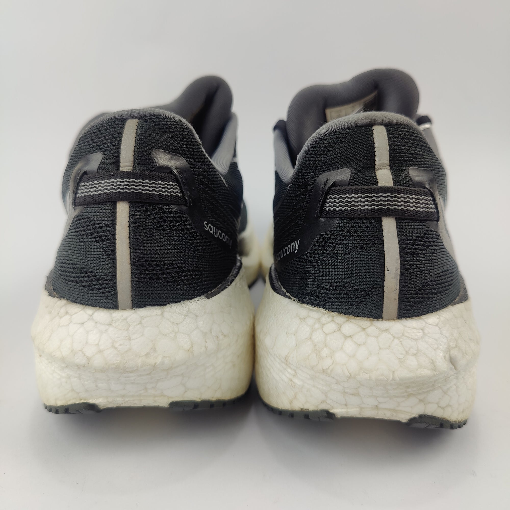 Saucony Triumph 20 (UK/PK 9) - Black - 4408267