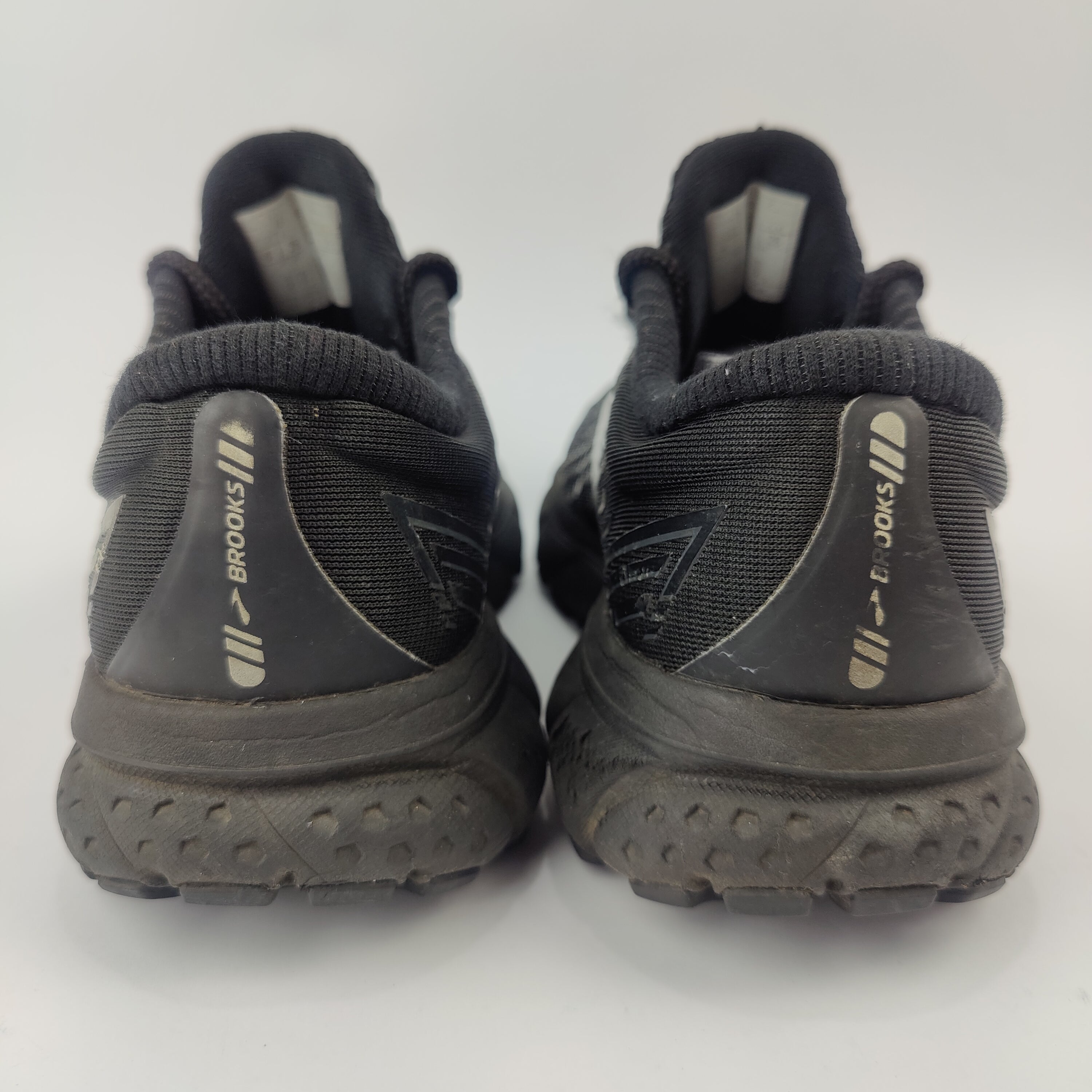 Brooks Ghost 13 (UK/PK 6) - Black - 3908288
