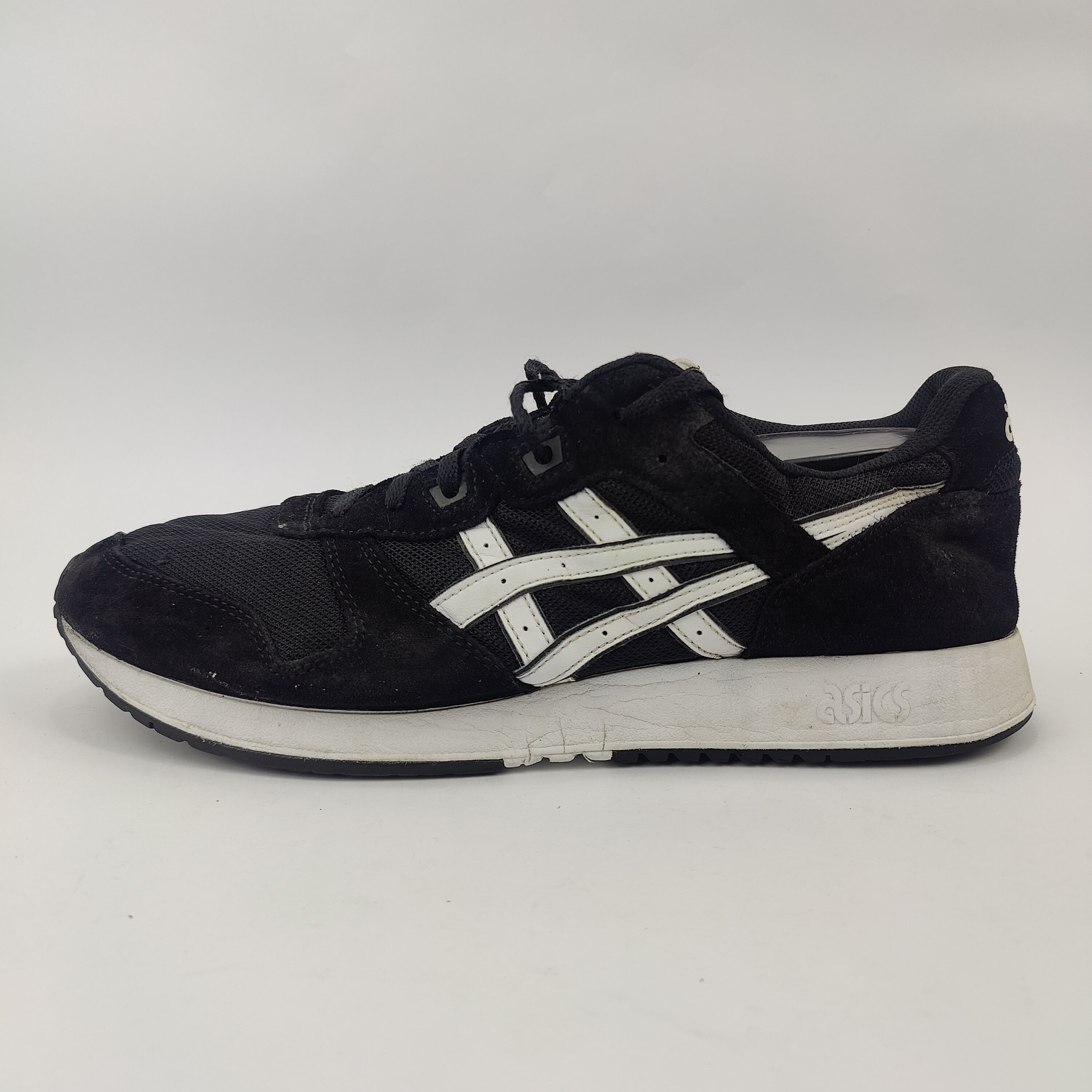 ASICS Lyte Classic (UK/PK 11) - Black - 4658234