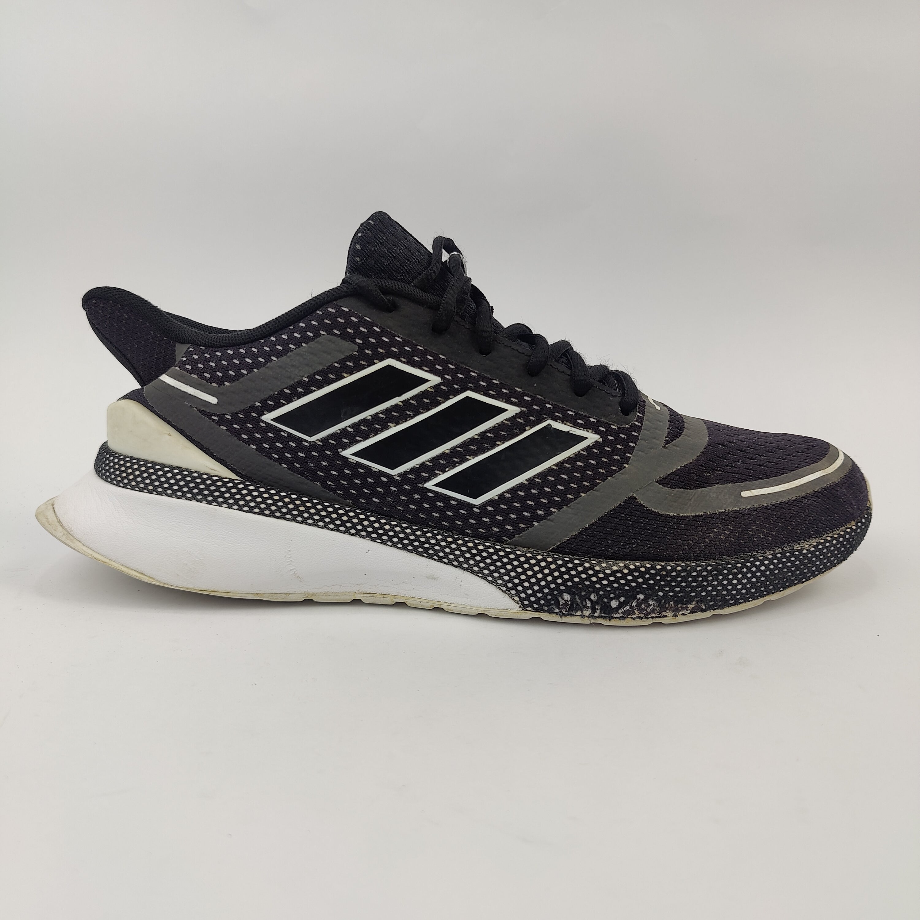 Adidas Nova Run (UK/PK 9.5) - Black - 4408231