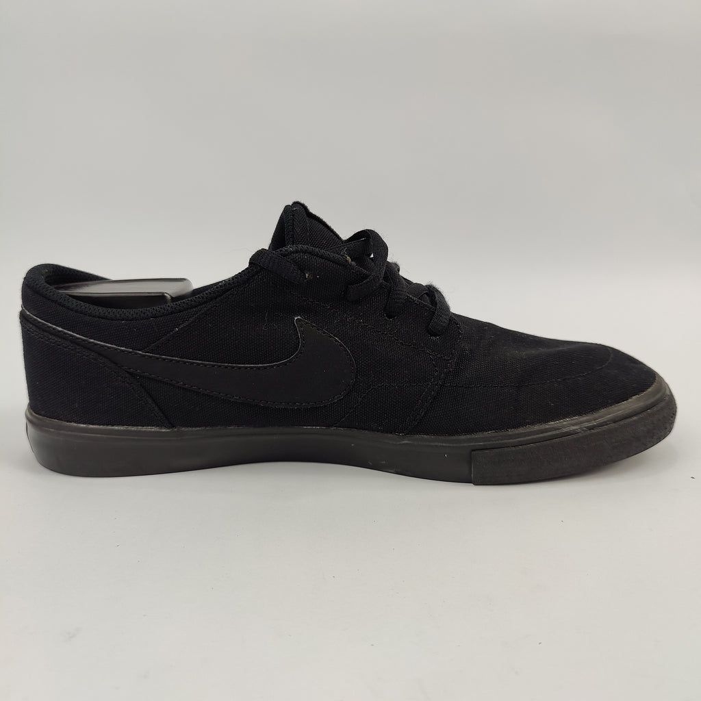 Nike Portmore 2 (UK/PK 7.5) - Black - 4208340