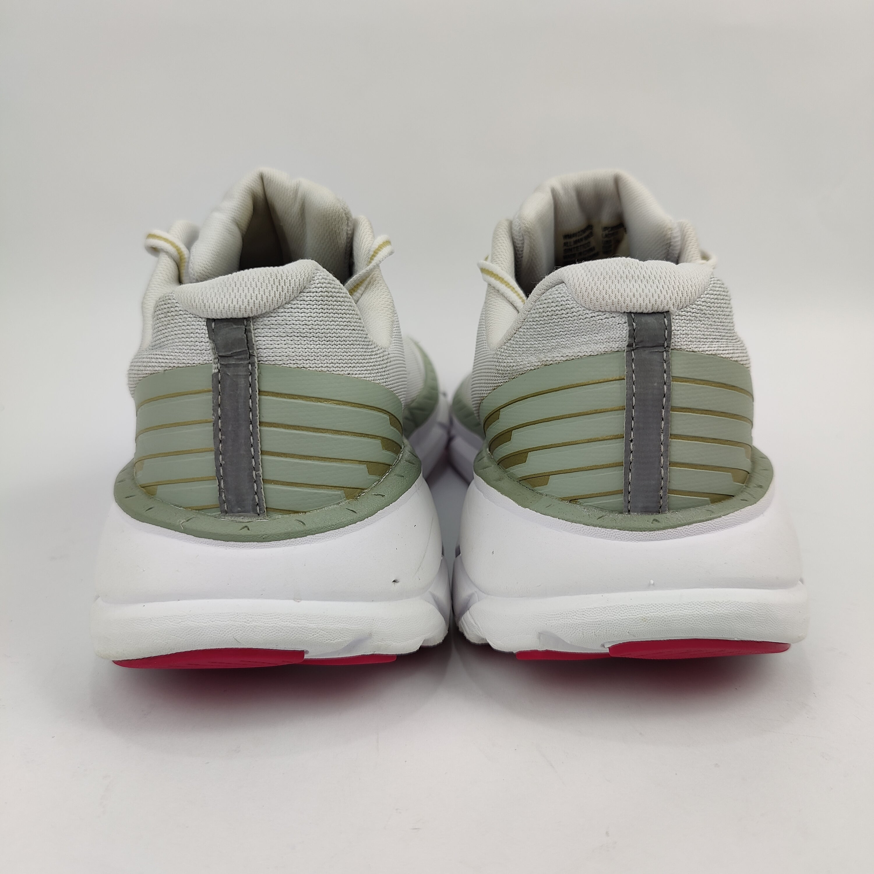 AVIA Hightail (UK/PK 7) - Grey - 4058317