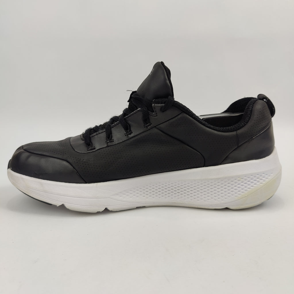 Skechers Go Elevate Run (UK/PK 7) - Black - 4108325