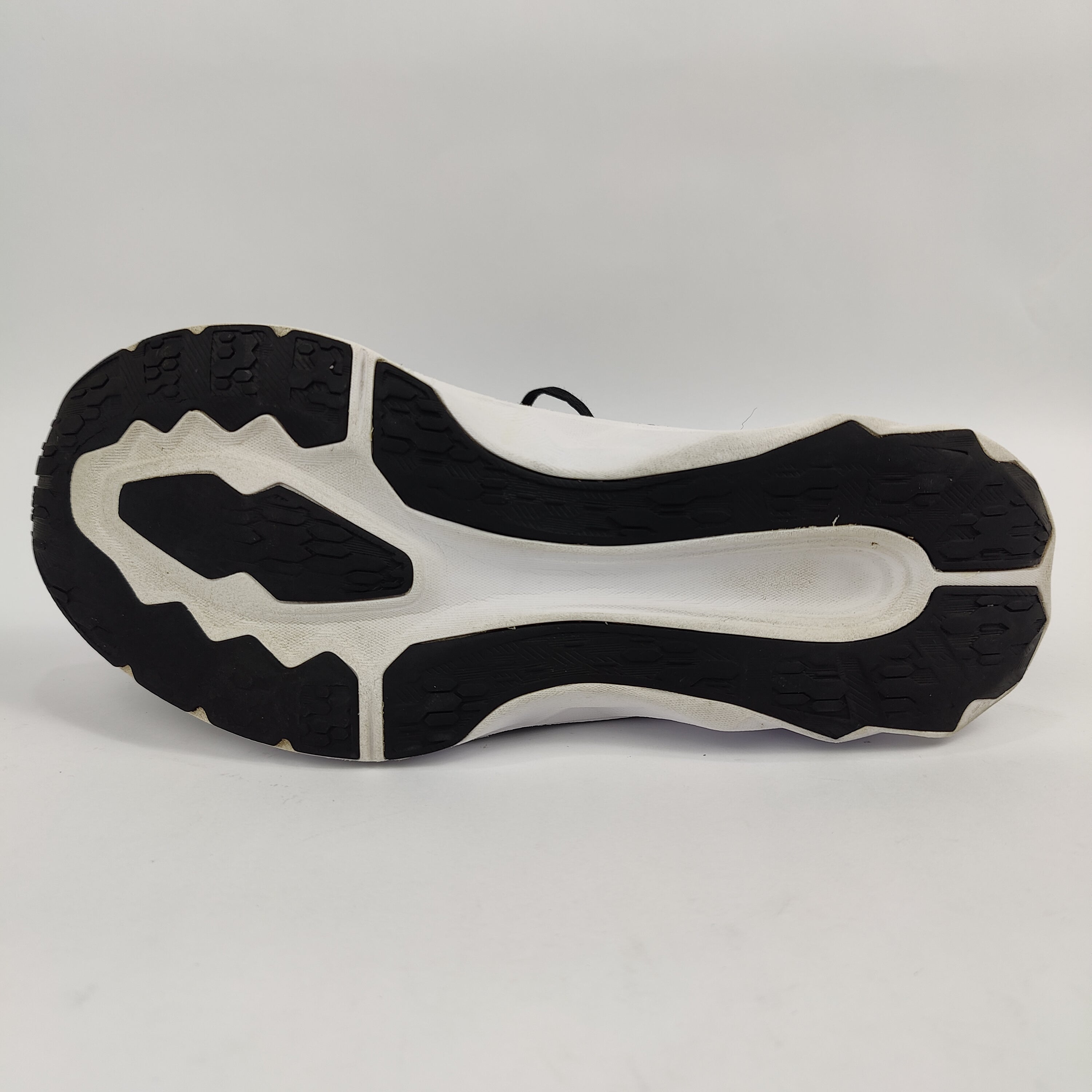 ASICS Gel Novablast (UK/PK 6.5) - Black - 4008338