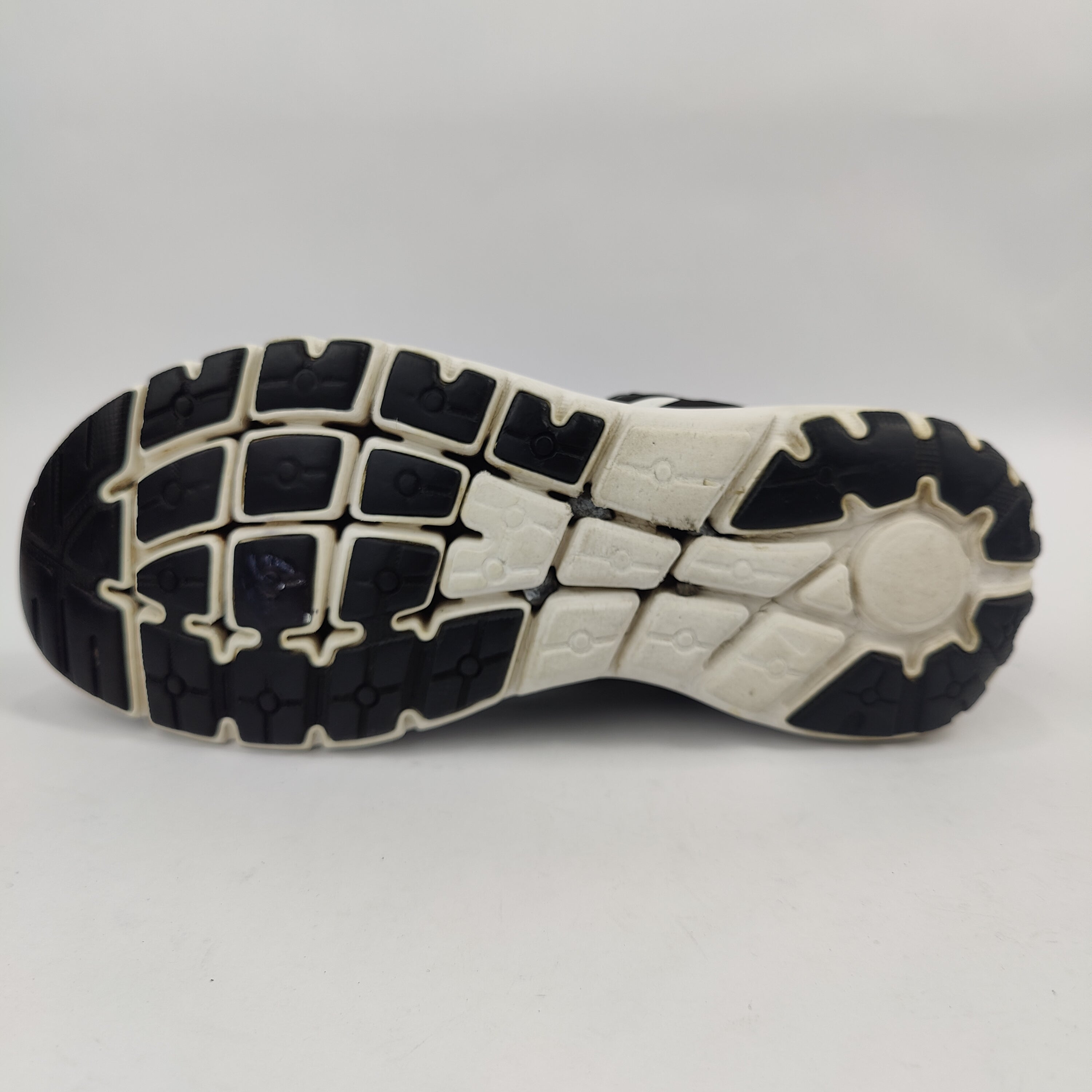 Brooks Pureflow 7 (UK/PK 9.5) - Black - 4458373