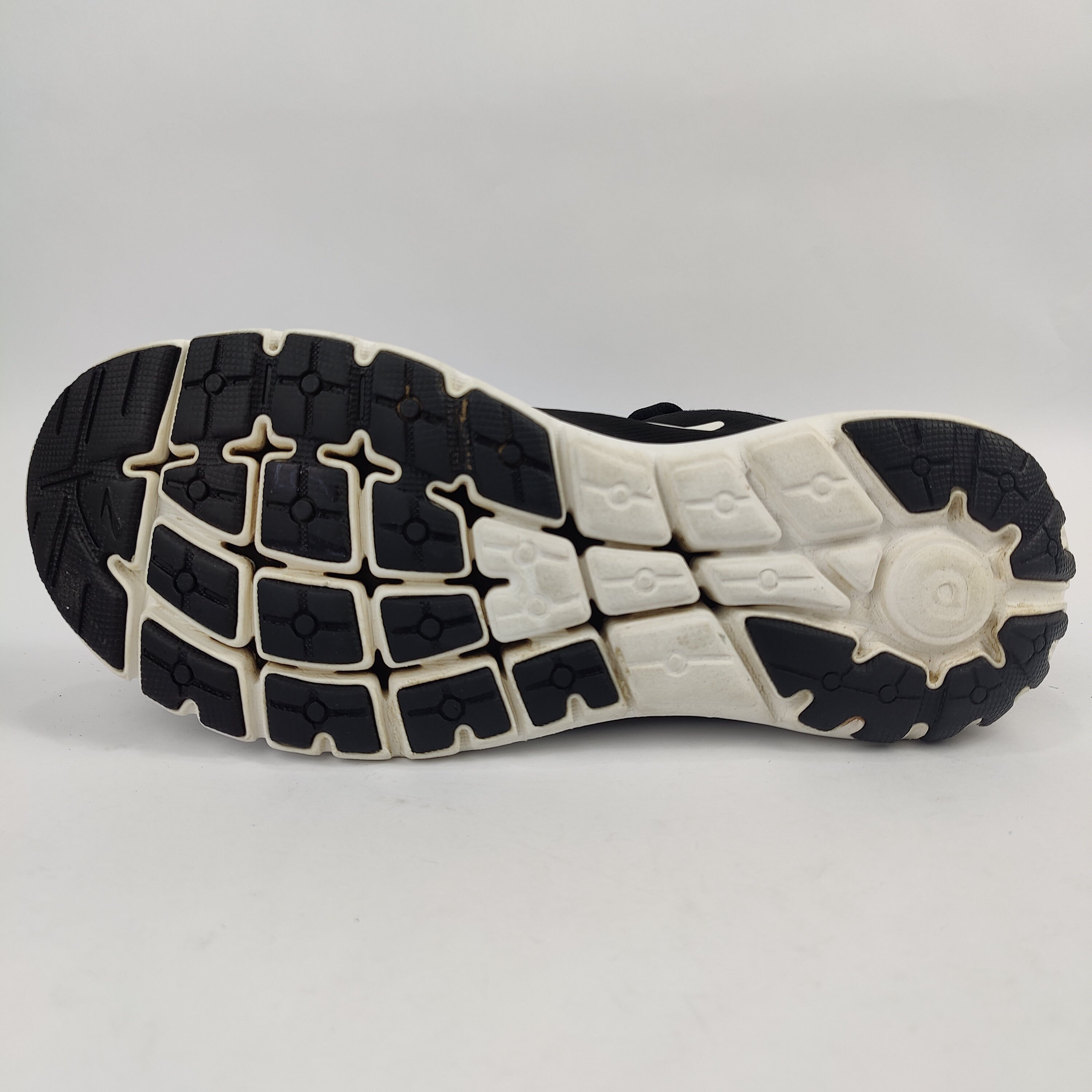 Brooks Pureflow 7 (UK/PK 9.5) - Black - 4458373