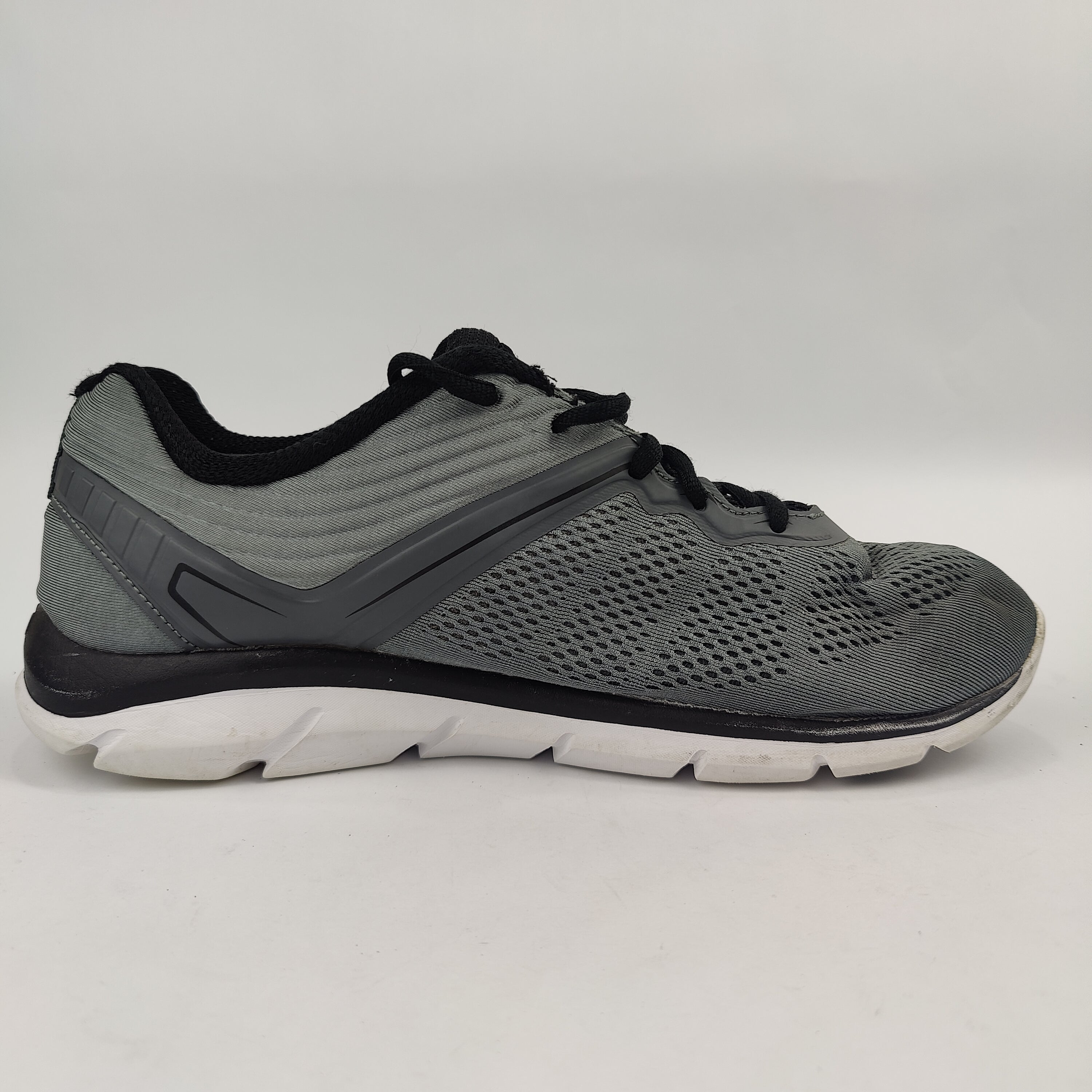 FILA Memory Aspect 7 (UK/PK 10.5) - Grey - 4508366