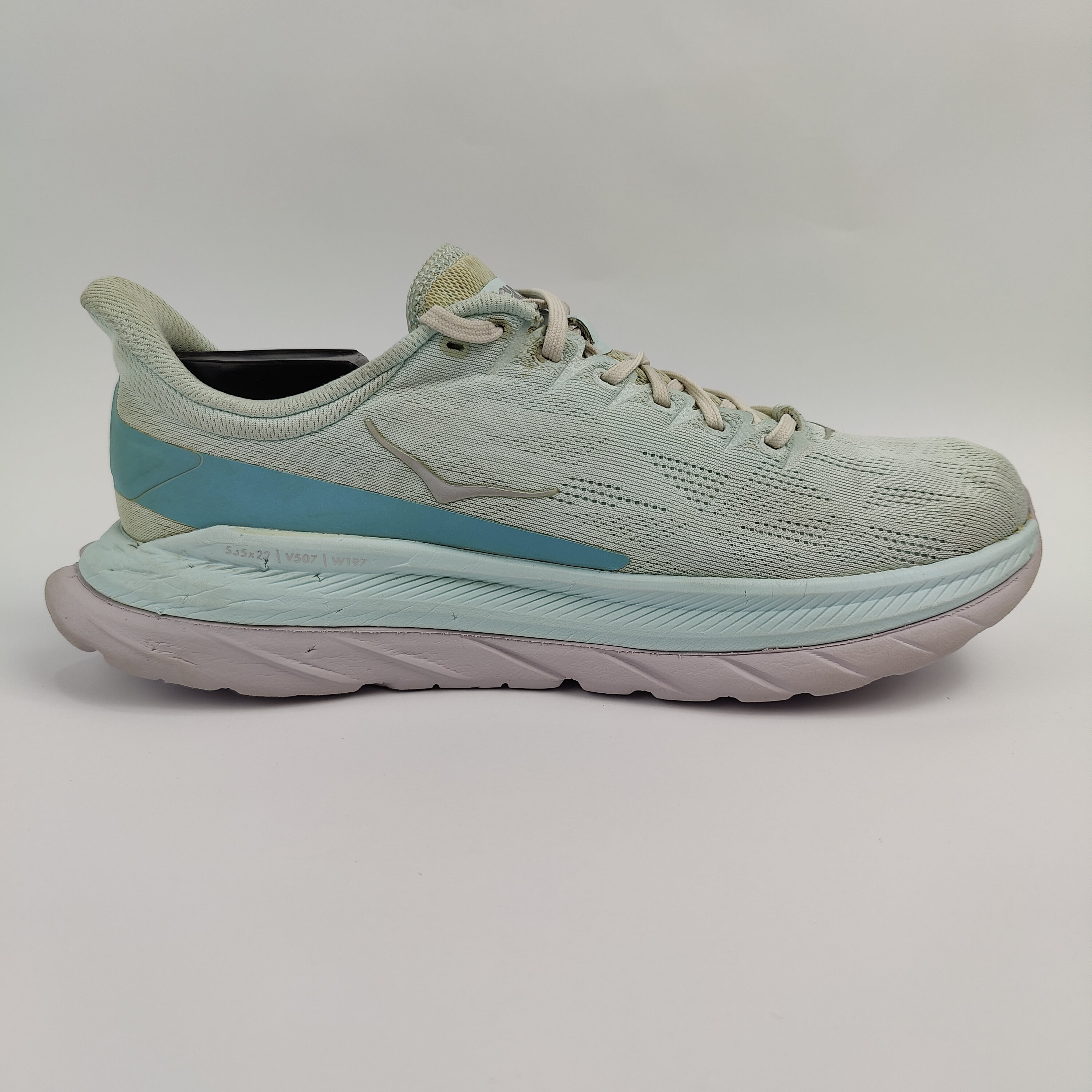 HOKA Mach 4 (UK/PK 6.5) - Grey - 4008319