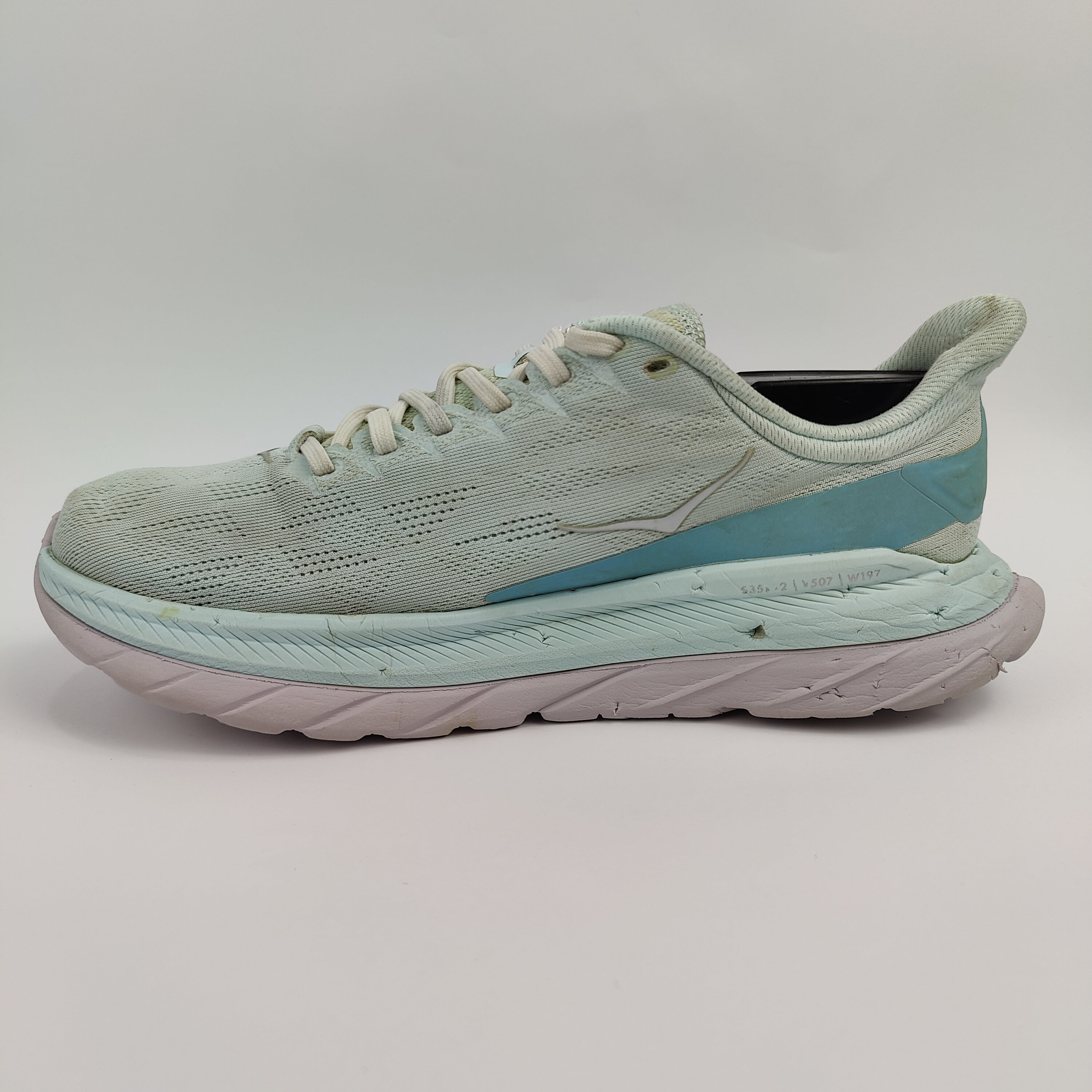 HOKA Mach 4 (UK/PK 6.5) - Grey - 4008319