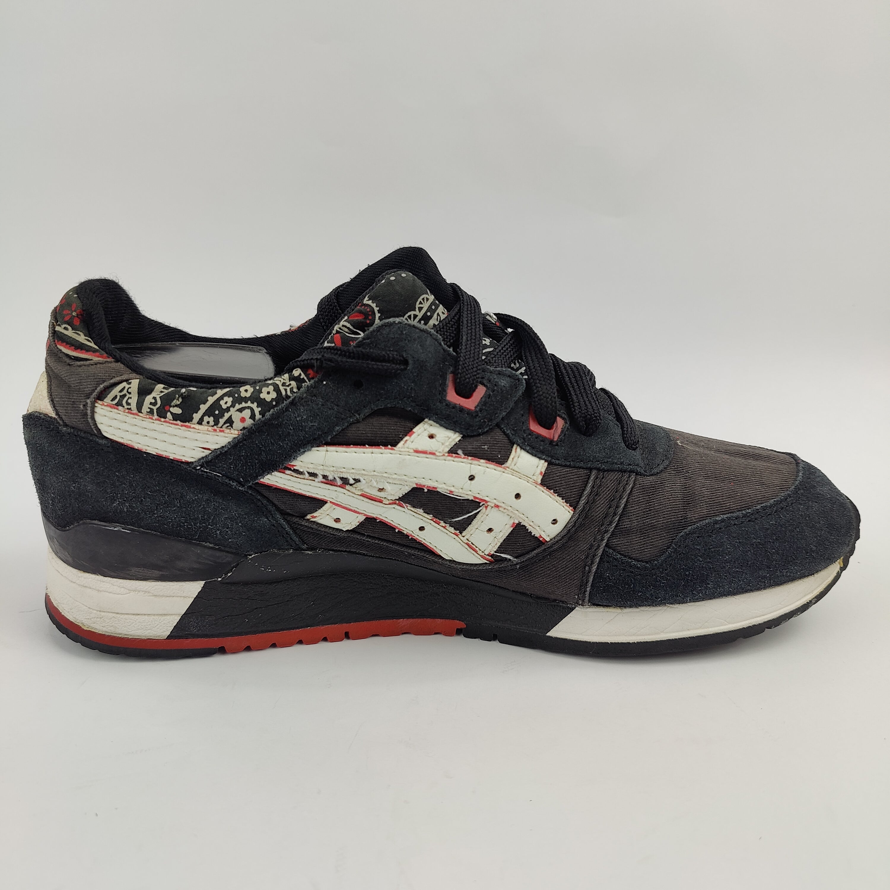 ASICS Gel Lyte III (UK/PK 8.5) - Black - 4258421
