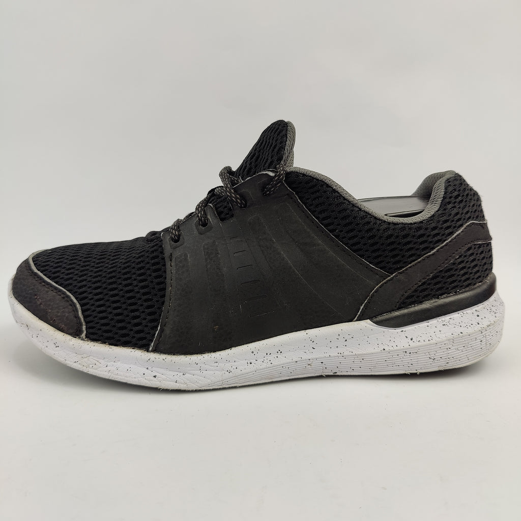 Athletic Works (UK/PK 9) - 4308462