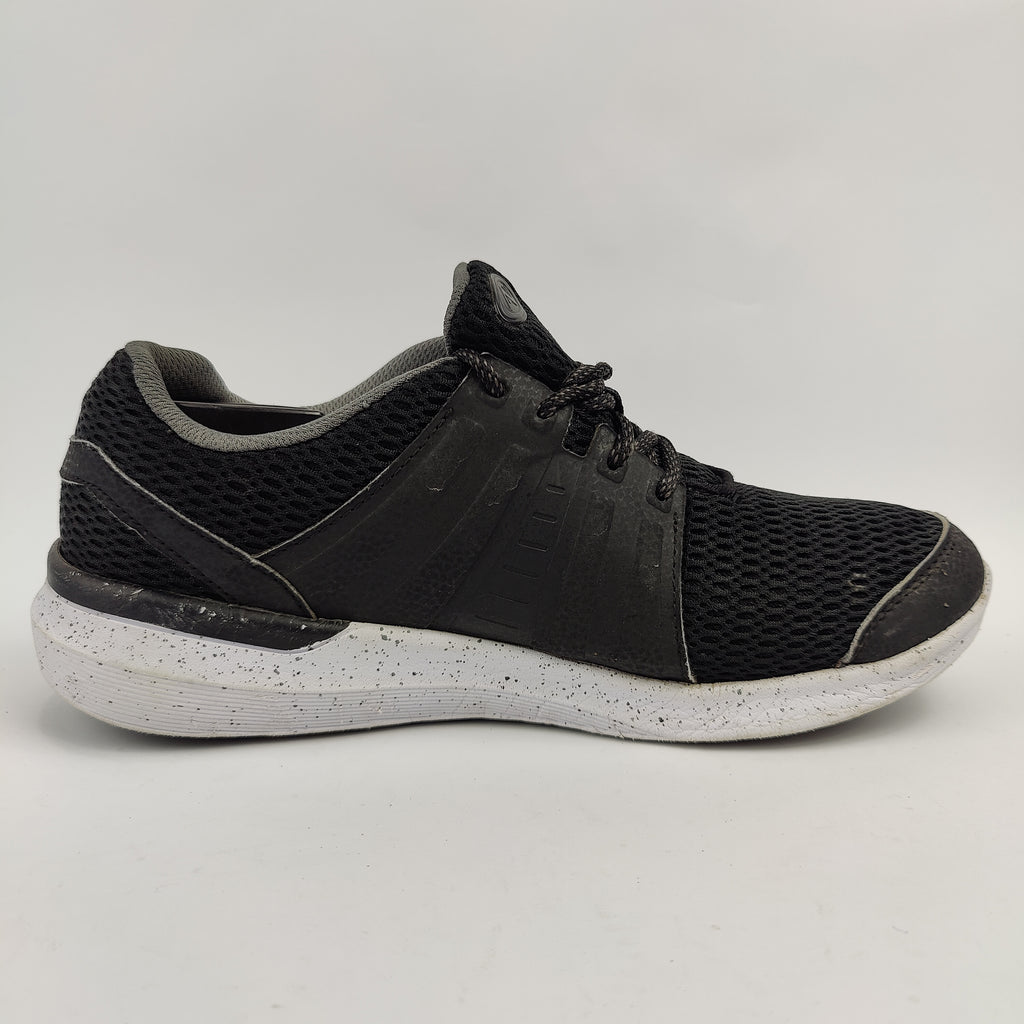 Athletic Works (UK/PK 9) - 4308462
