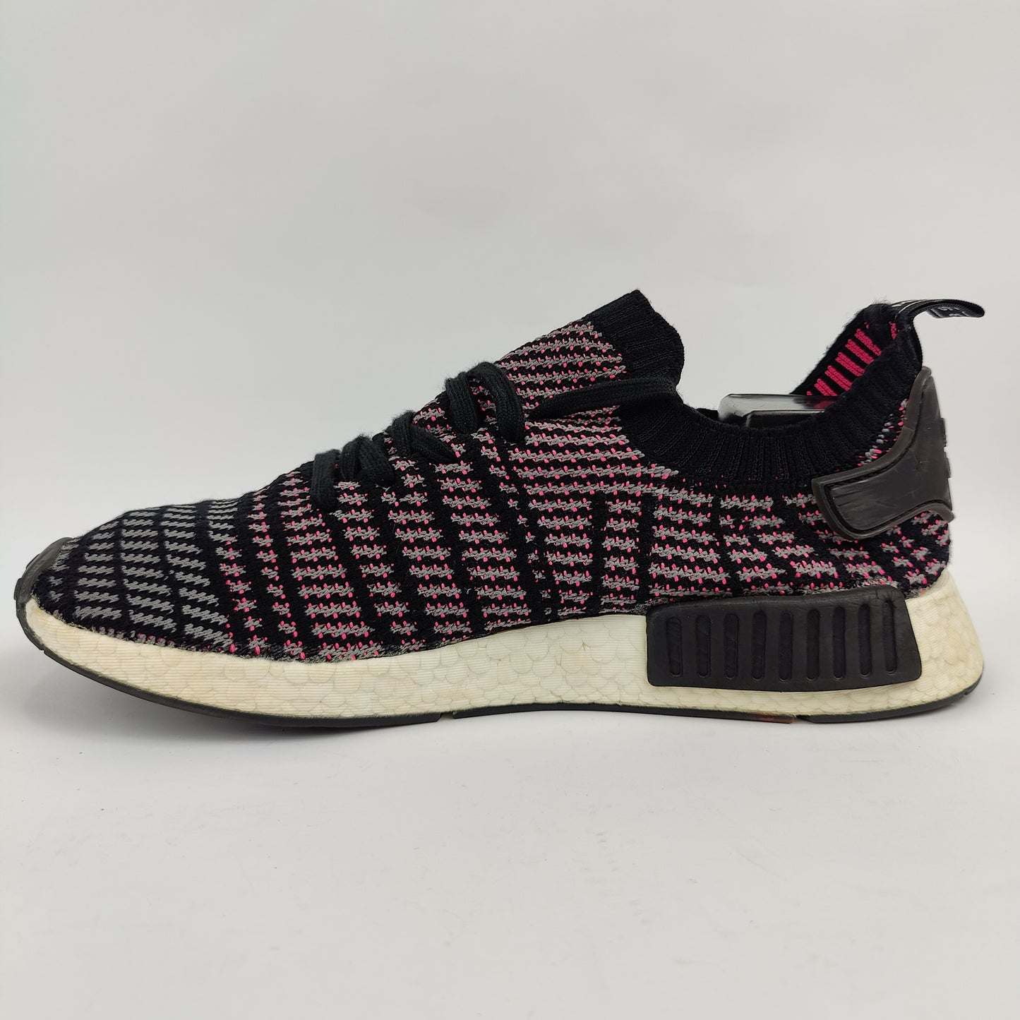 Adidas NMD R1 (UK/PK 10) - 4458476