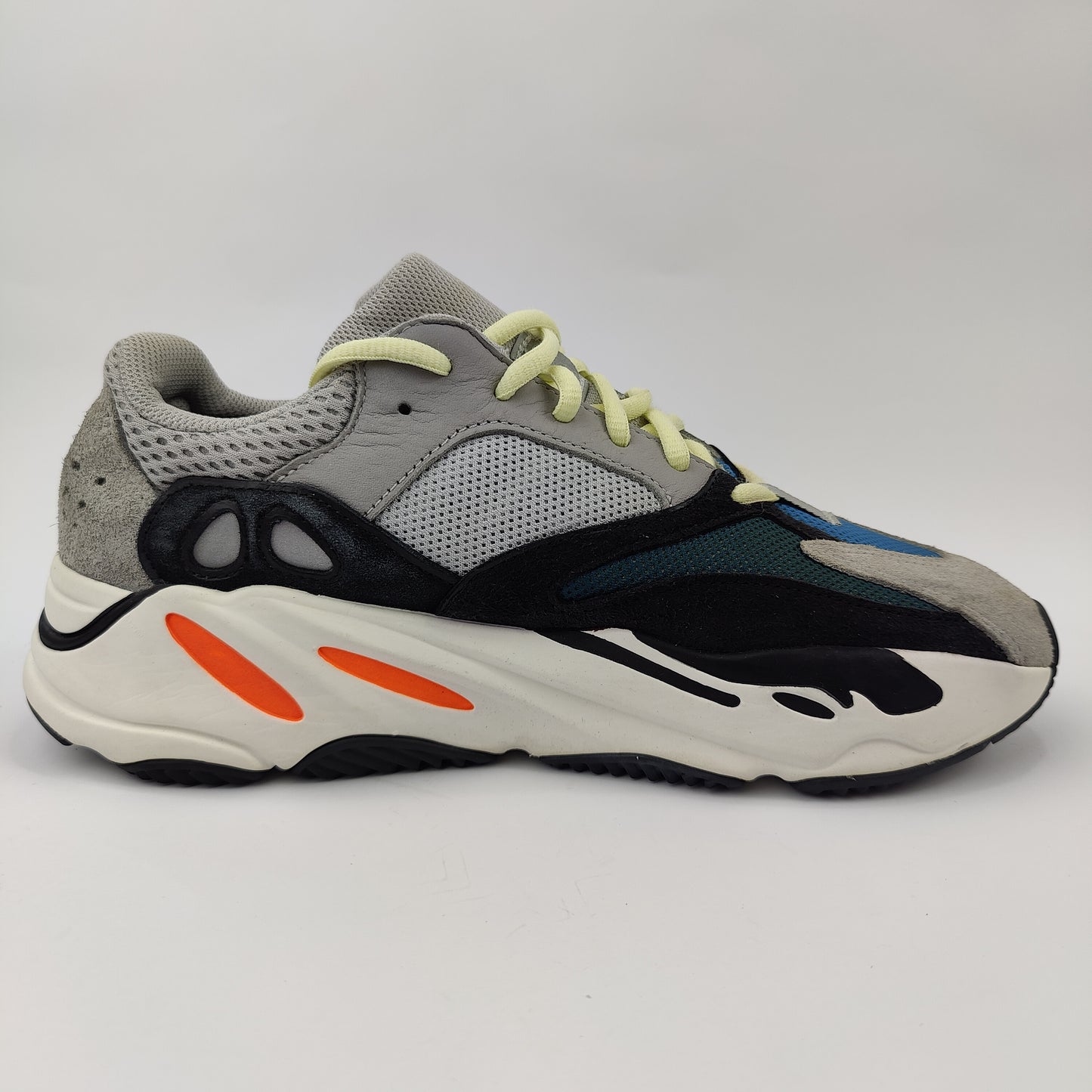 Adidas Yeezy Boost 700 (UK/PK 7.5) - 4158505
