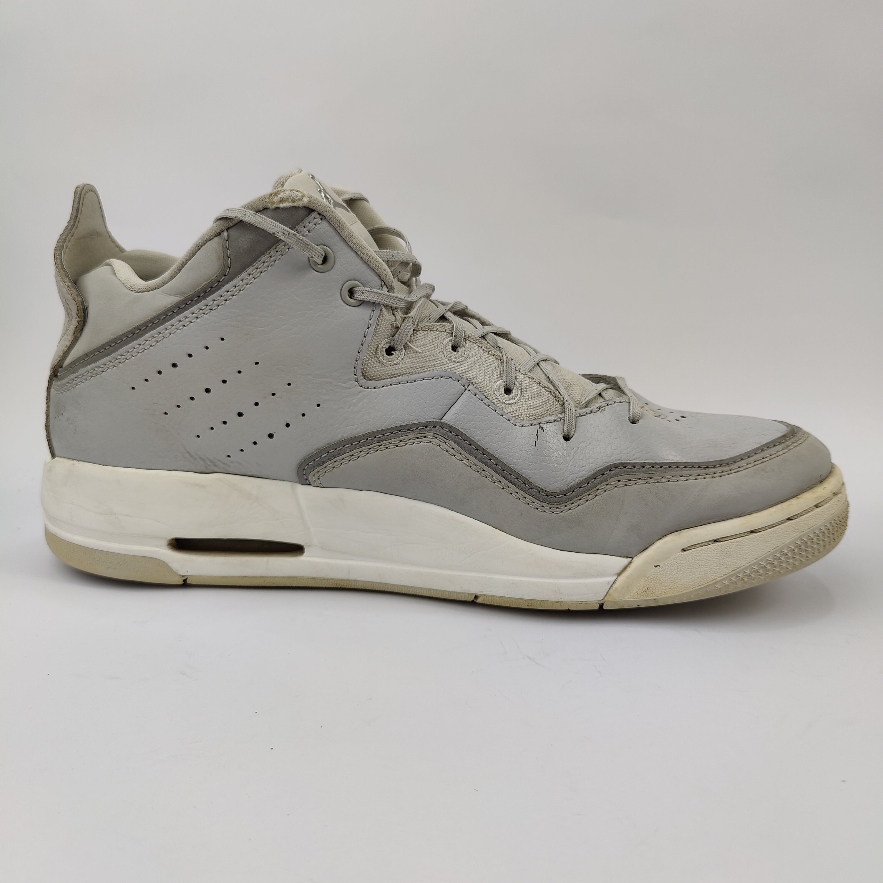 Jordan Courtside 23 (UK/PK 8.5) - 4308523