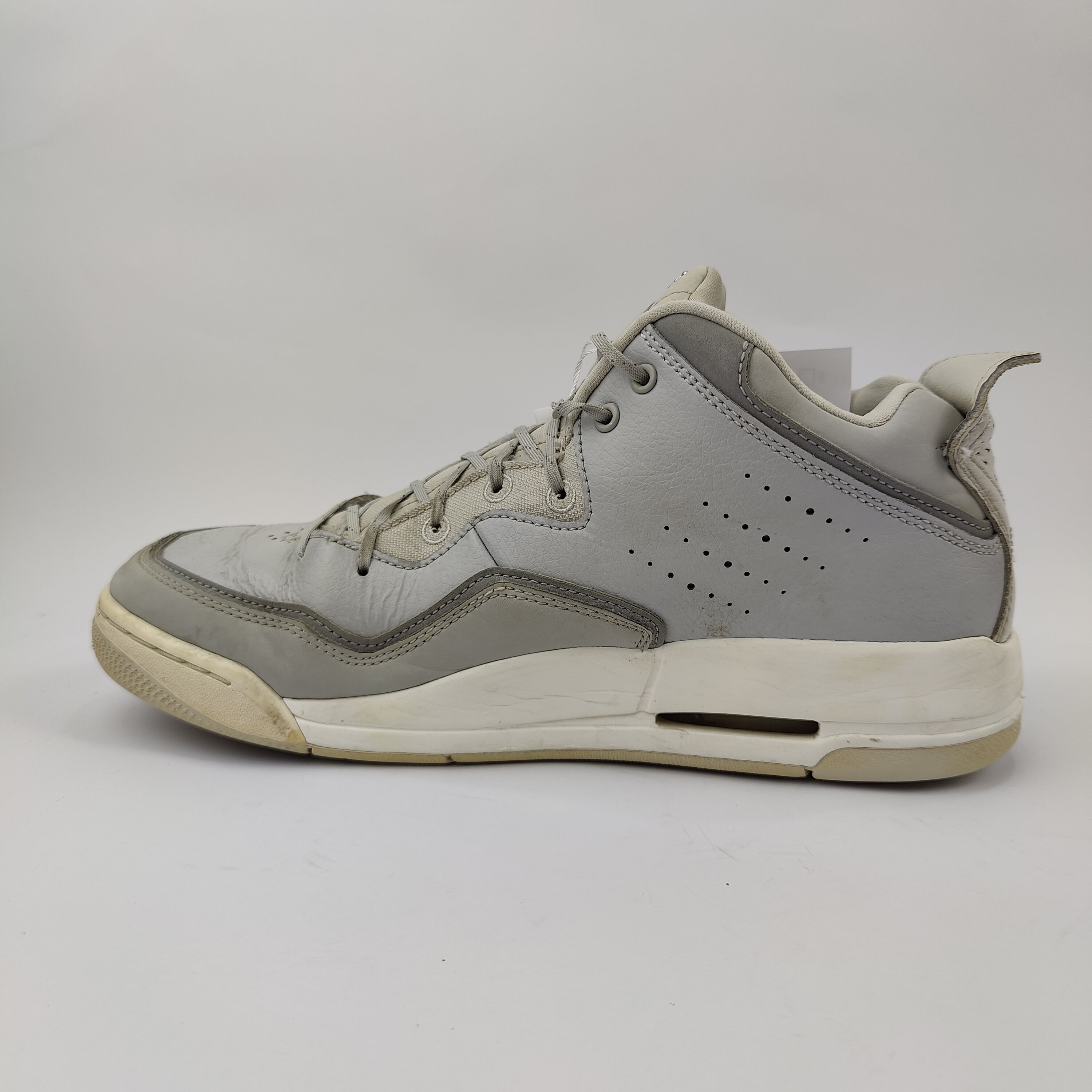 Jordan Courtside 23 (UK/PK 8.5) - 4308523