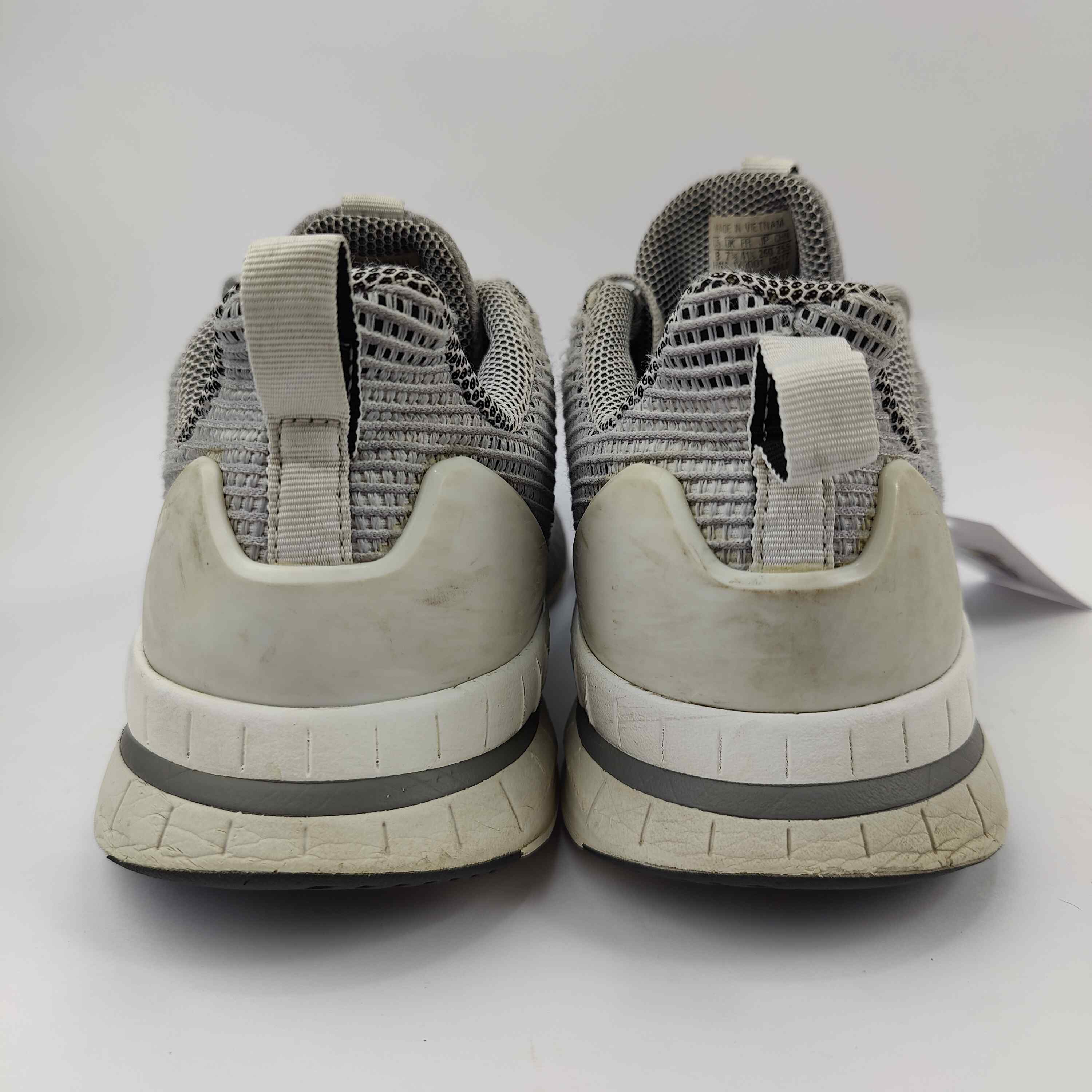 Adidas Questar (UK/PK 7.5) - 4158599