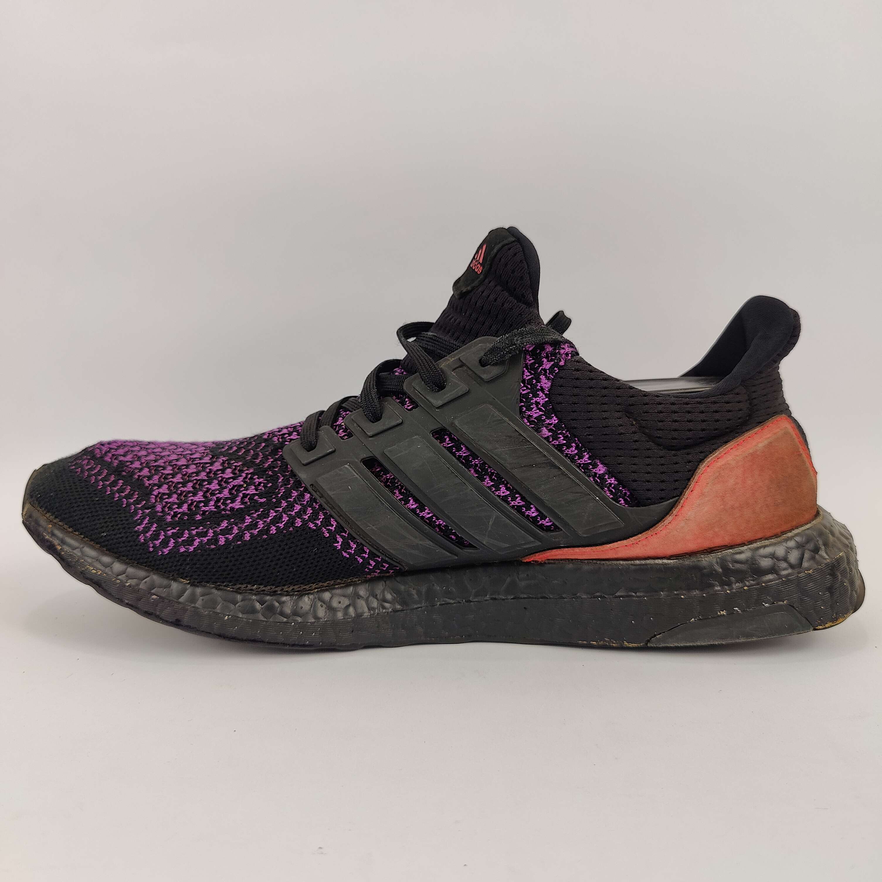 Adidas Ultraboost (UK/PK 10.5) - 4558668