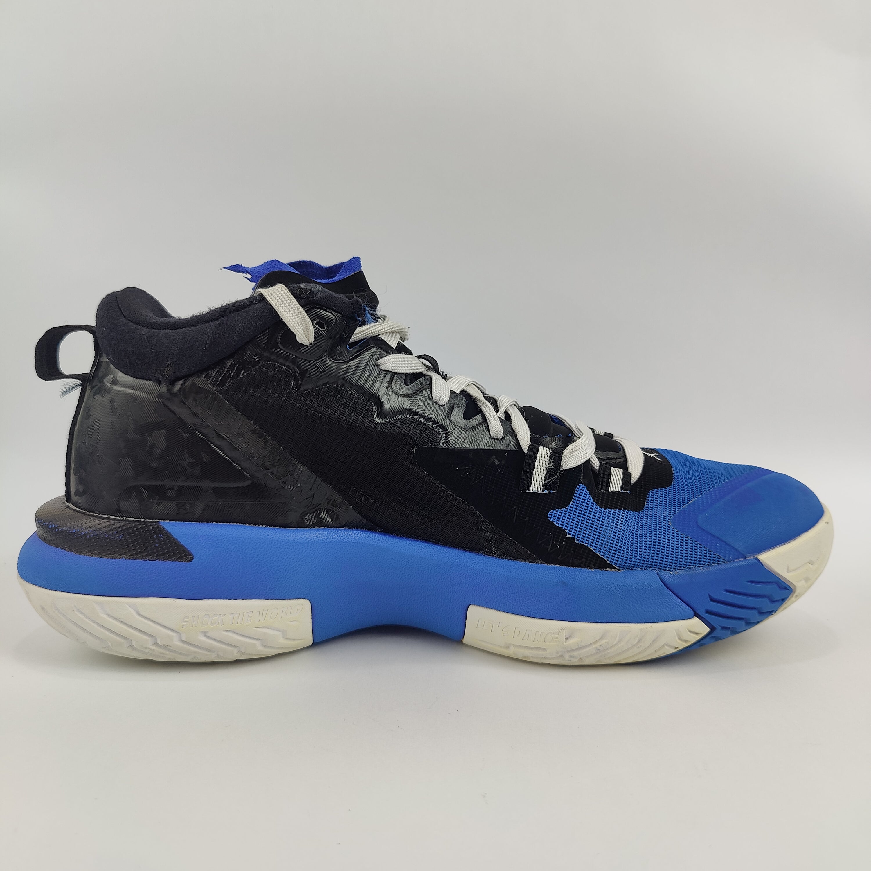 Air Jordan Zion 1 (UK/PK 7.5) - 42 | Excellent