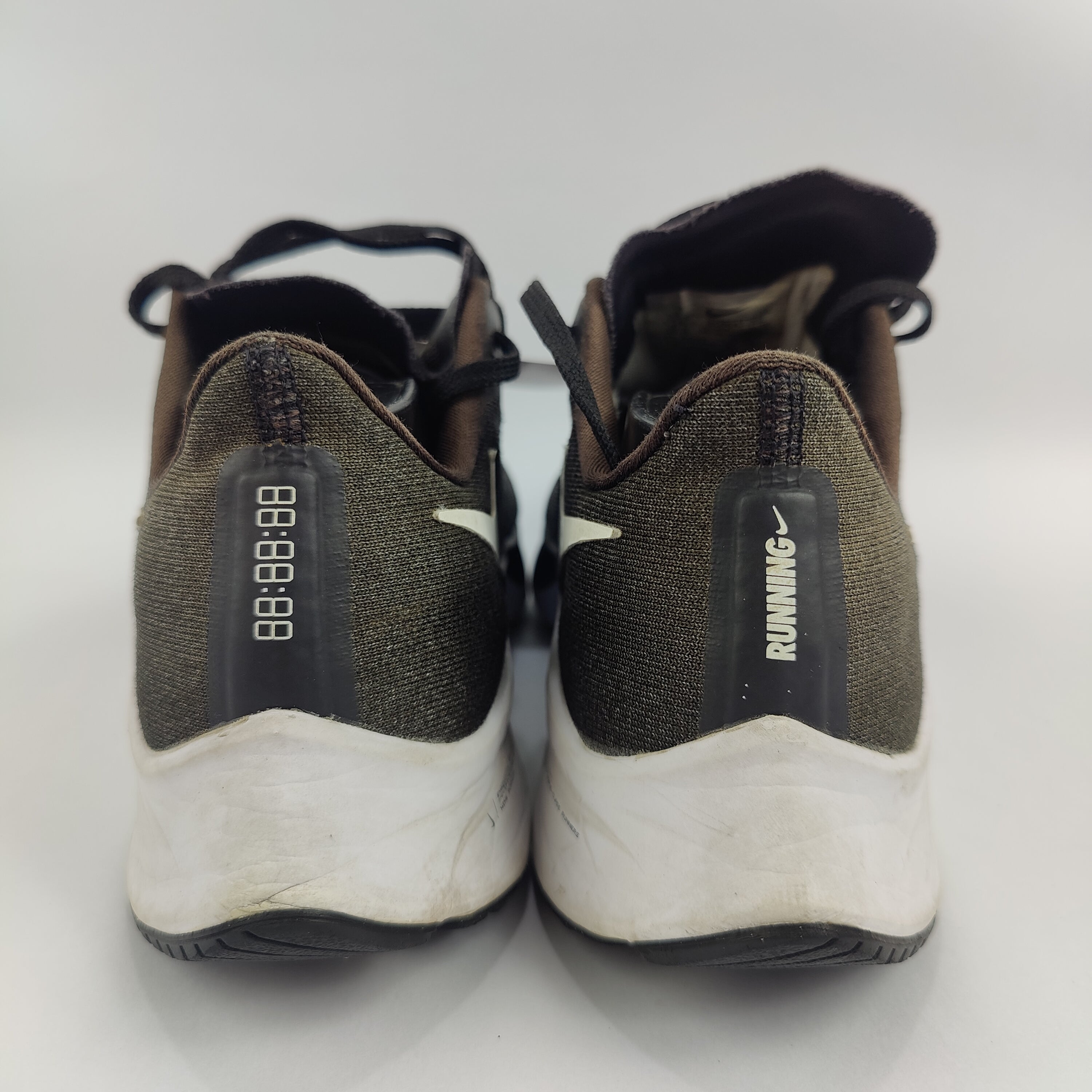 Nike Air Zoom Pegasus 37 (UK/PK 6.5) - 40.5 | Excellent