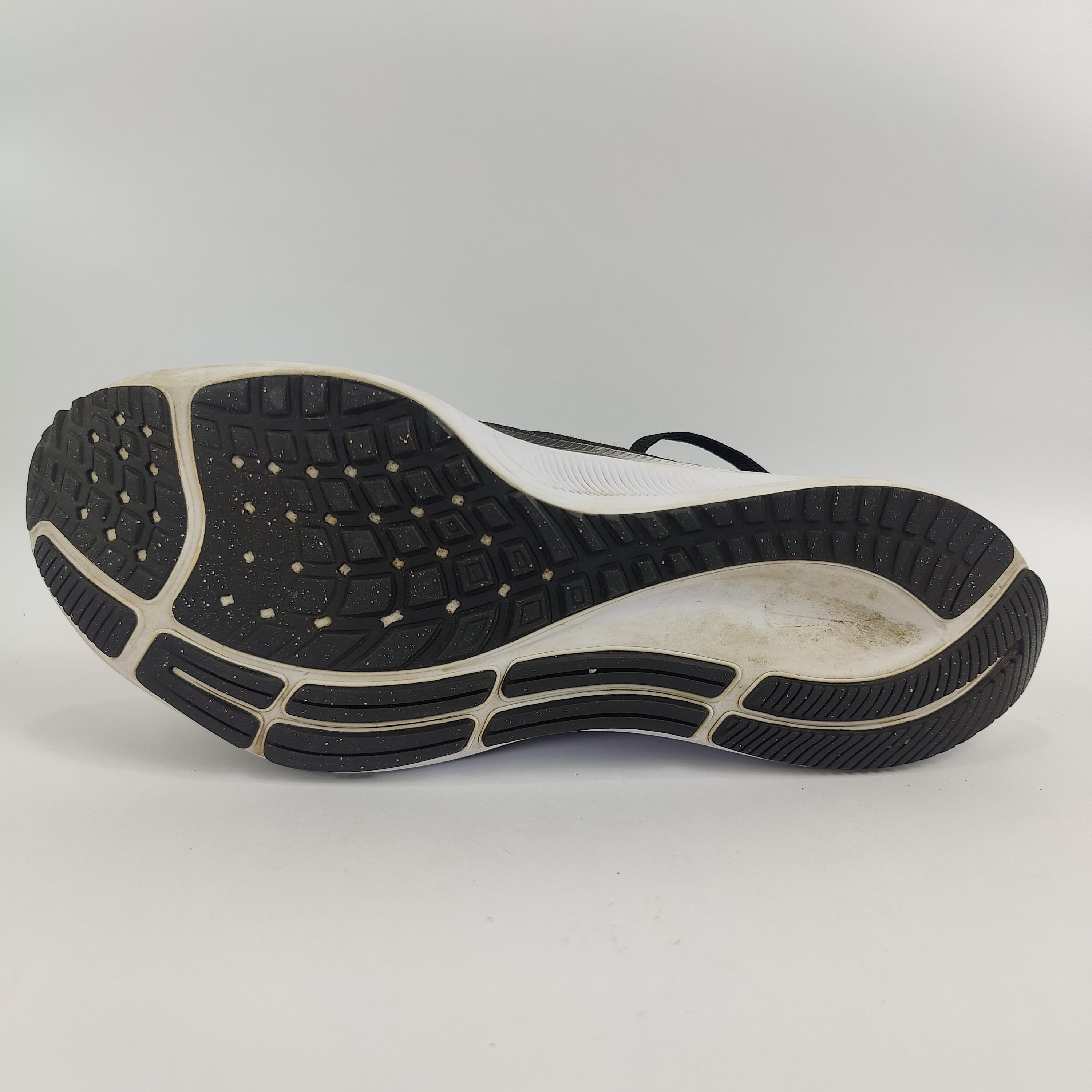Nike Air Zoom Pegasus 37 (UK/PK 6.5) - 40.5 | Excellent