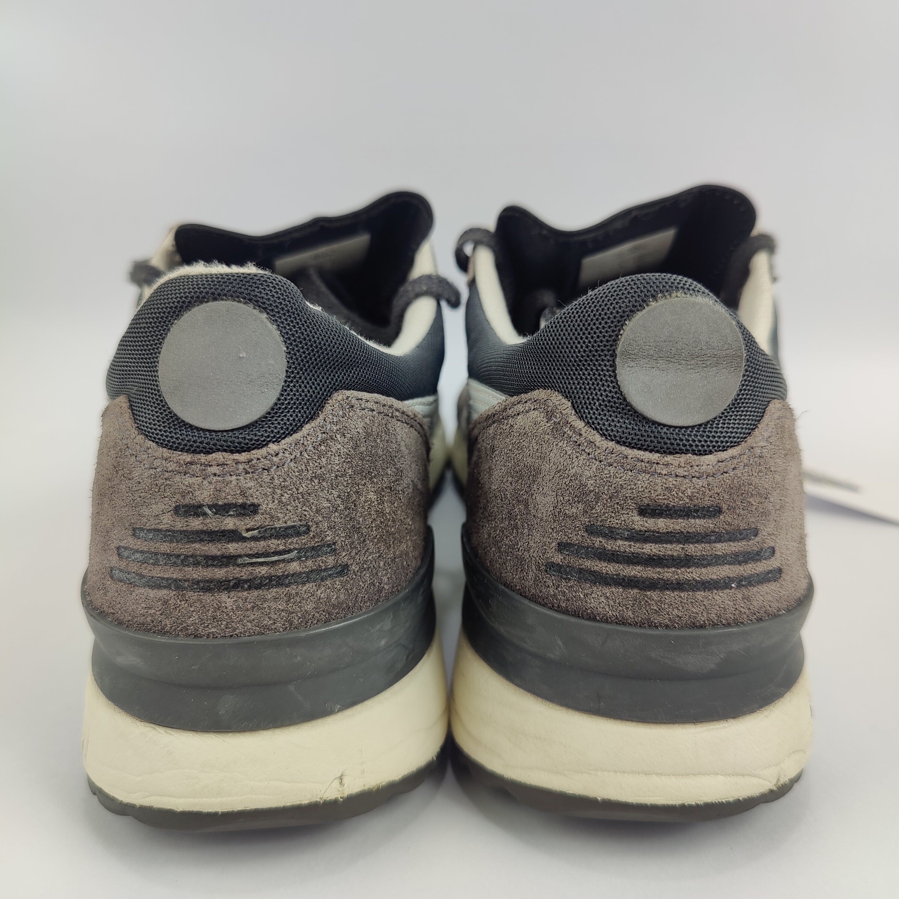 Asics Onitsuka Tiger (UK/PK 6.5) - 40.5 | Excellent
