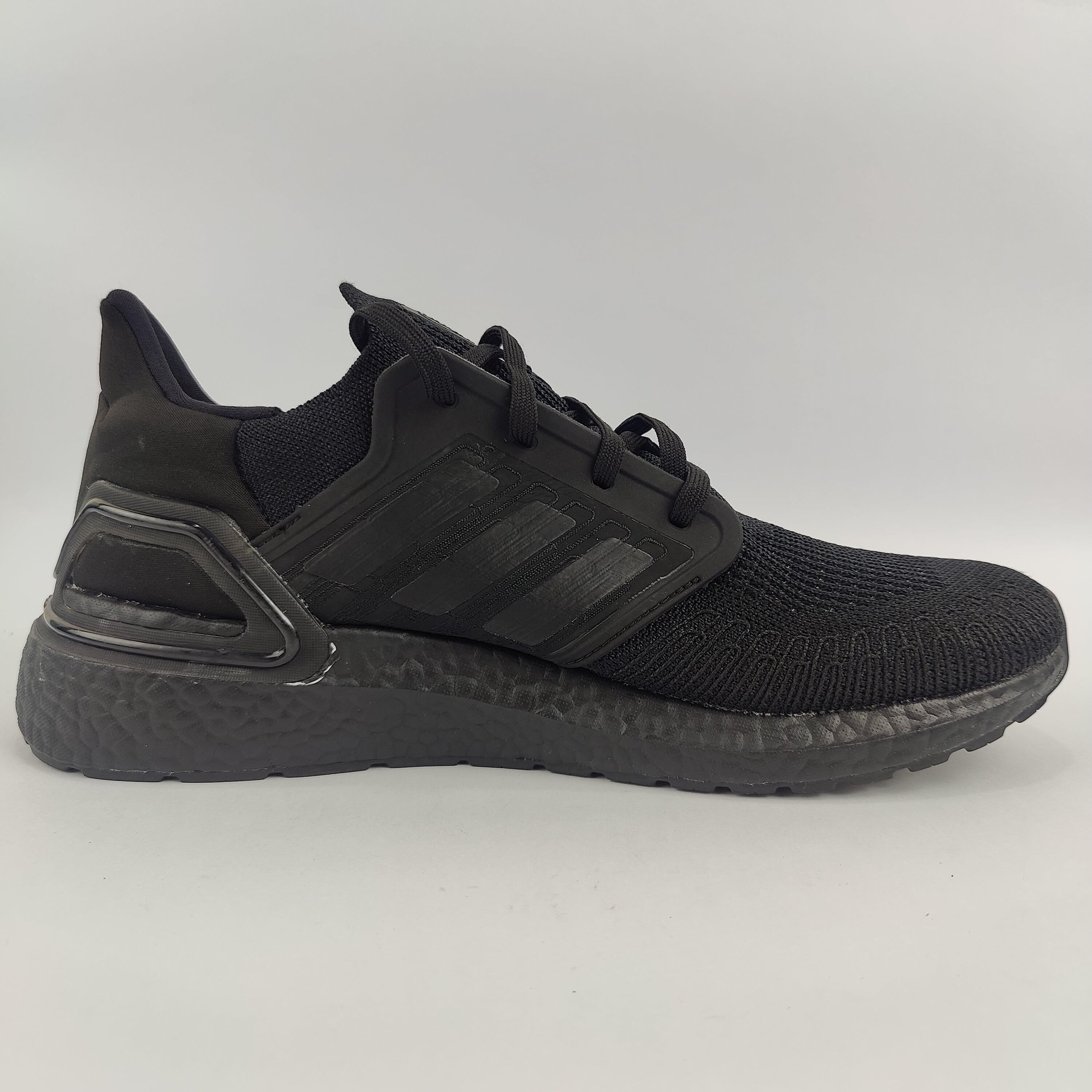 Adidas Ultrabooost 21 (UK/PK 9.5) - 44 | Prime