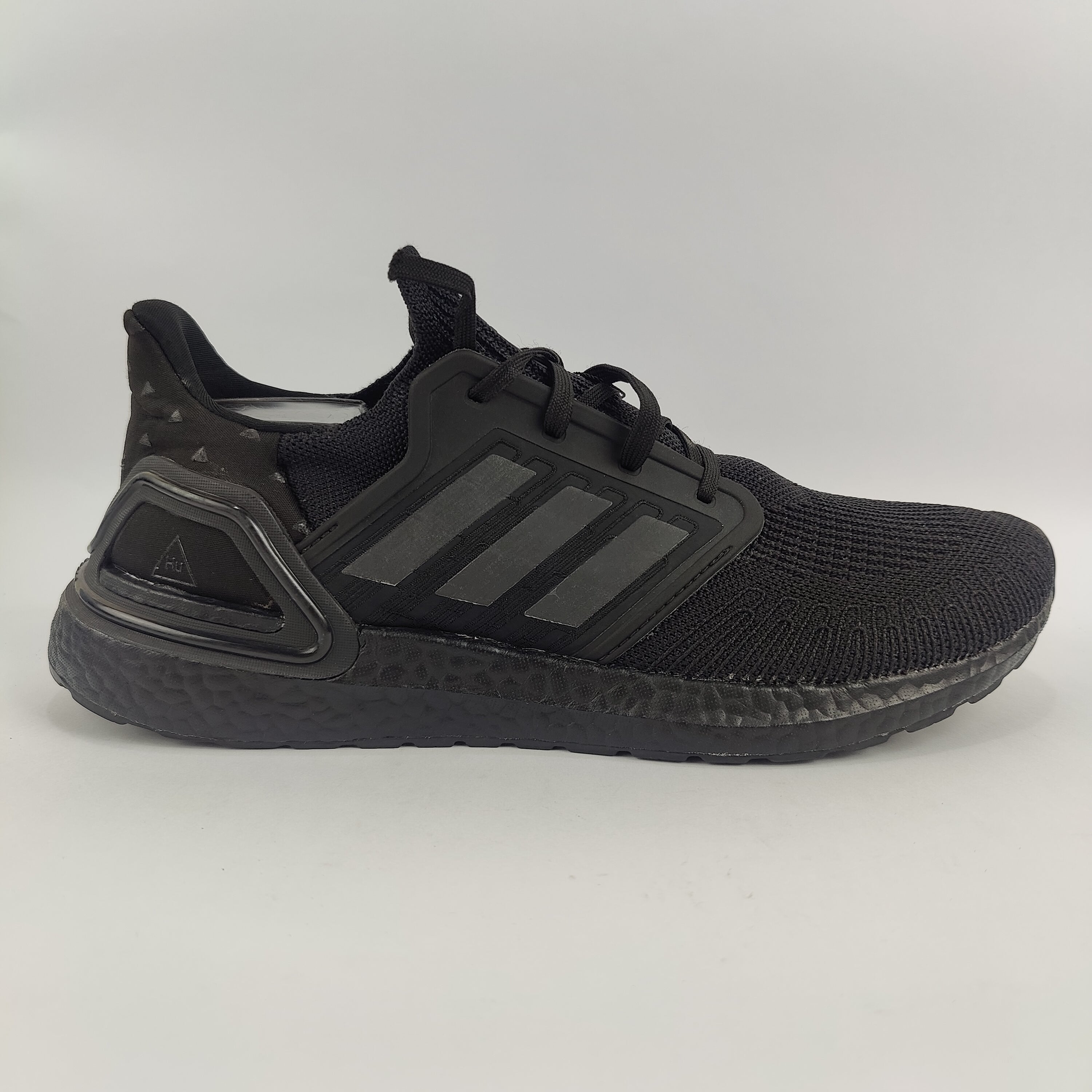 Adidas Ultrabooost 21 (UK/PK 9.5) - 44 | Prime