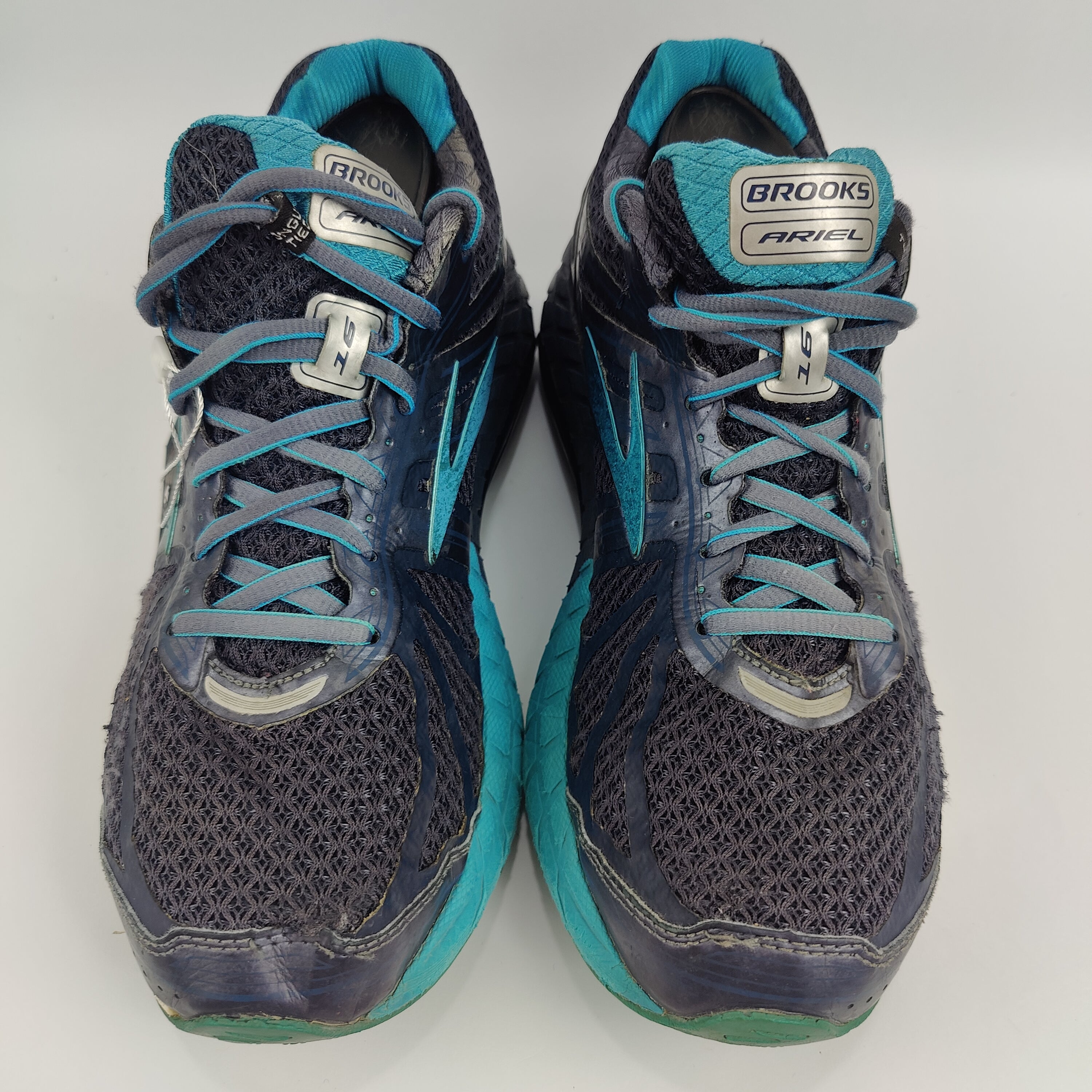 Brooks Ariel 16 (UK/PK 7) - 41 | Excellent