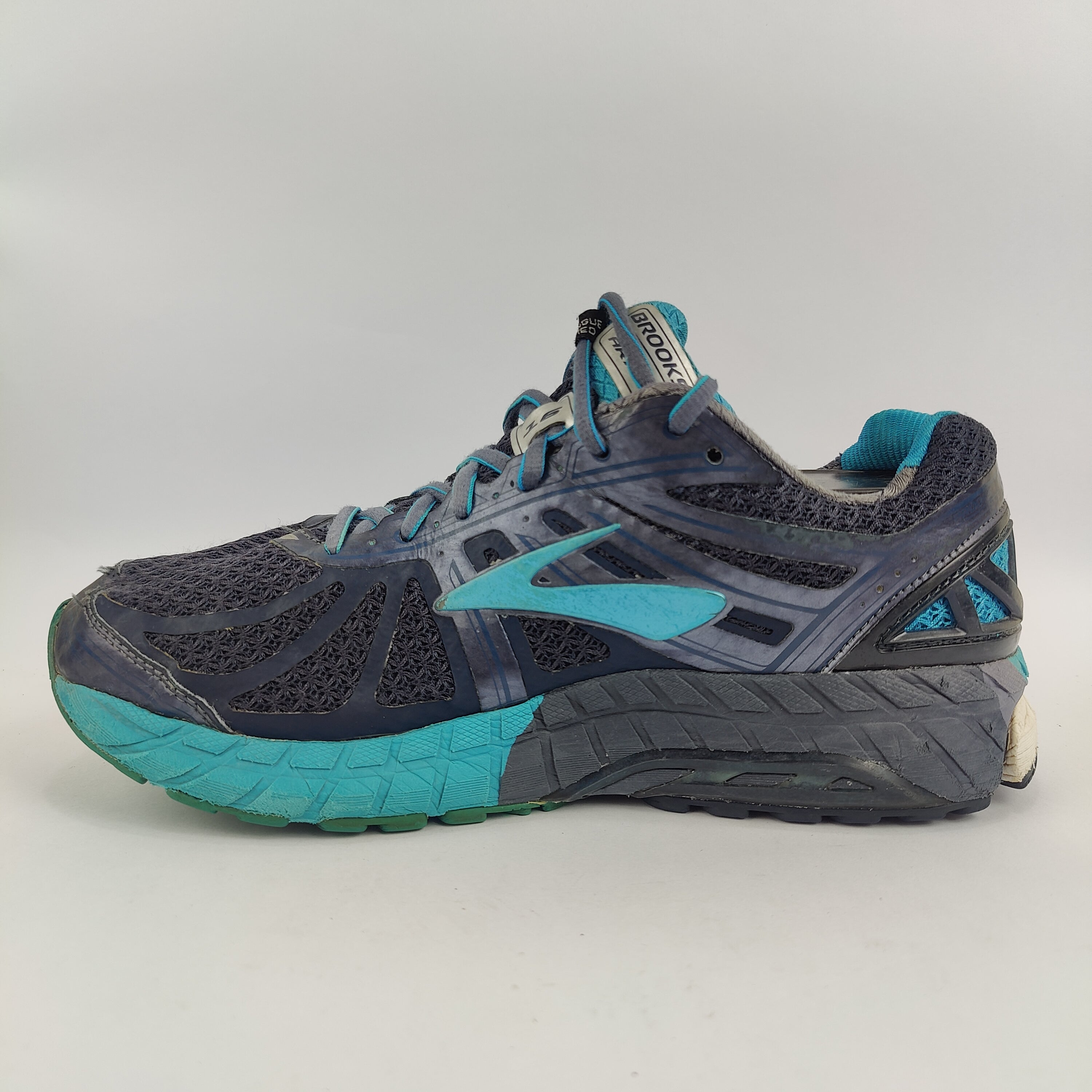 Brooks Ariel 16 (UK/PK 7) - 41 | Excellent