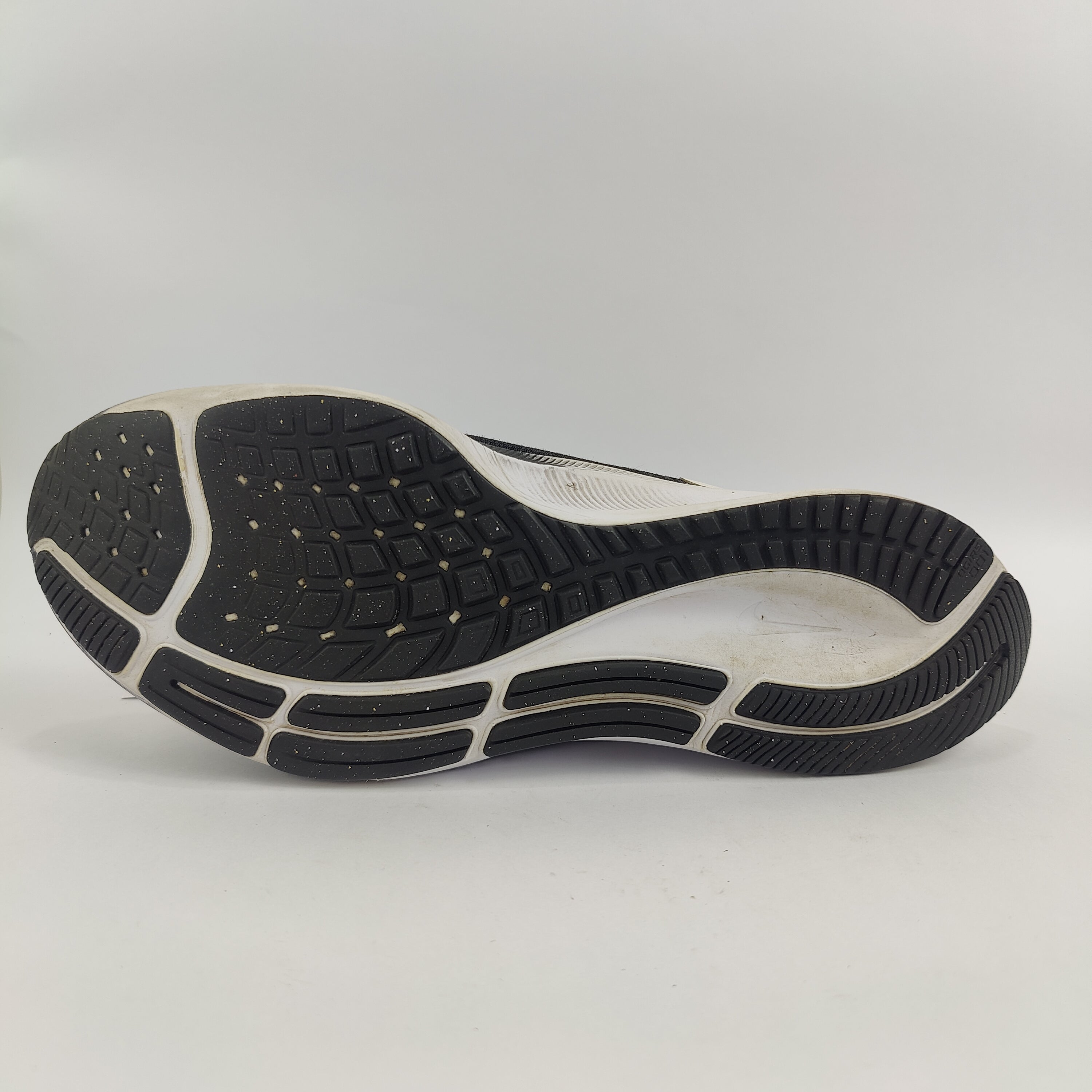 Nike Air Zoom Pegasus 37 (UK/PK 6) - 40 | Excellent