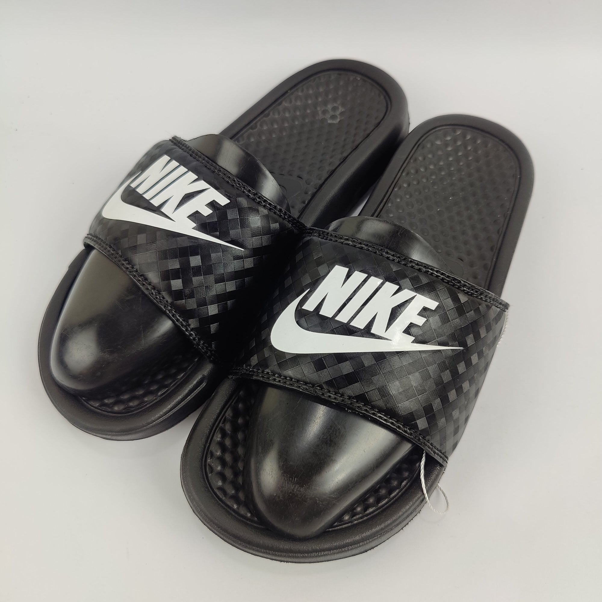 Nike Benassi (UK/PK 4.5) - 3801014