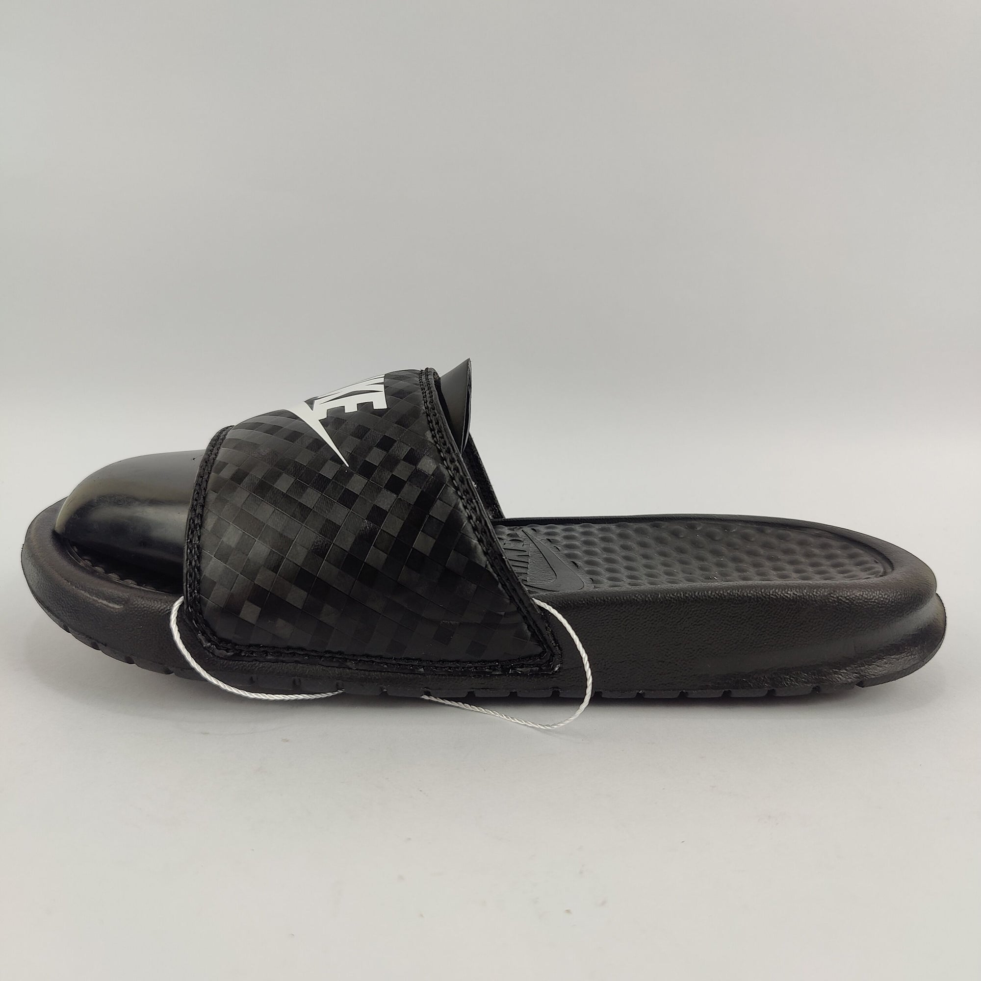 Nike Benassi (UK/PK 4.5) - 3801014